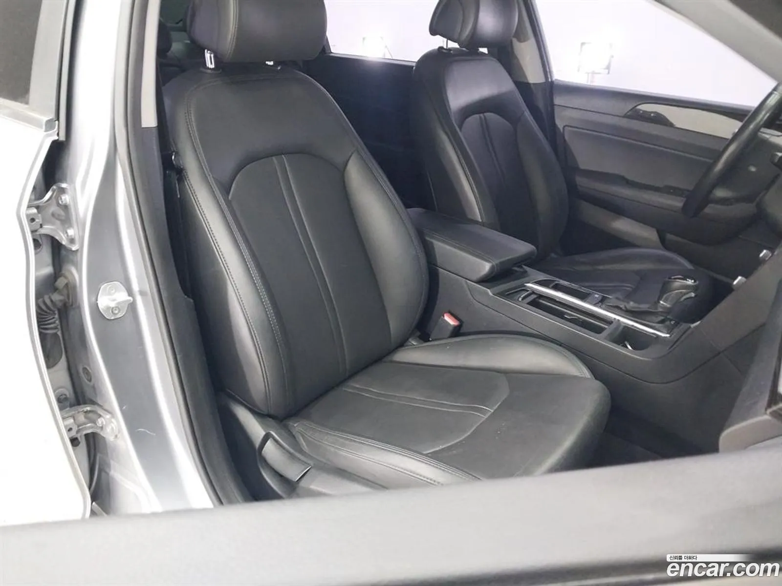 Hyundai LF Sonata 2015 — 5