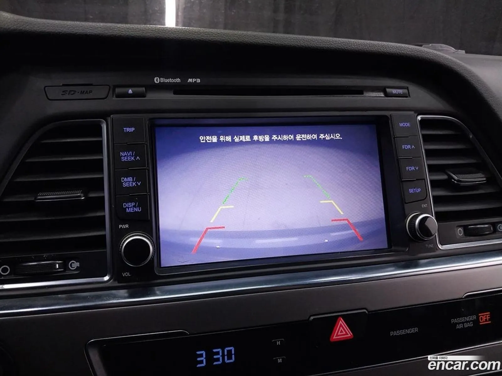 Hyundai LF Sonata 2015 — 11