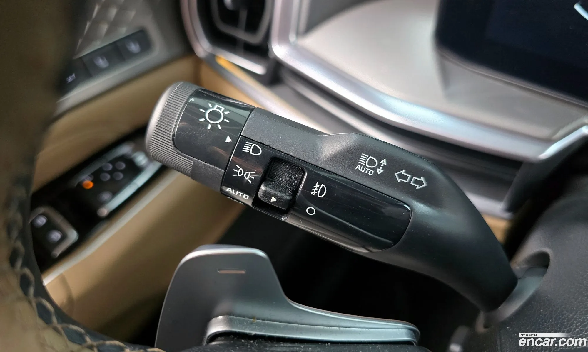 Kia Sorento 2024 KNARK81GBRA276481 — 17