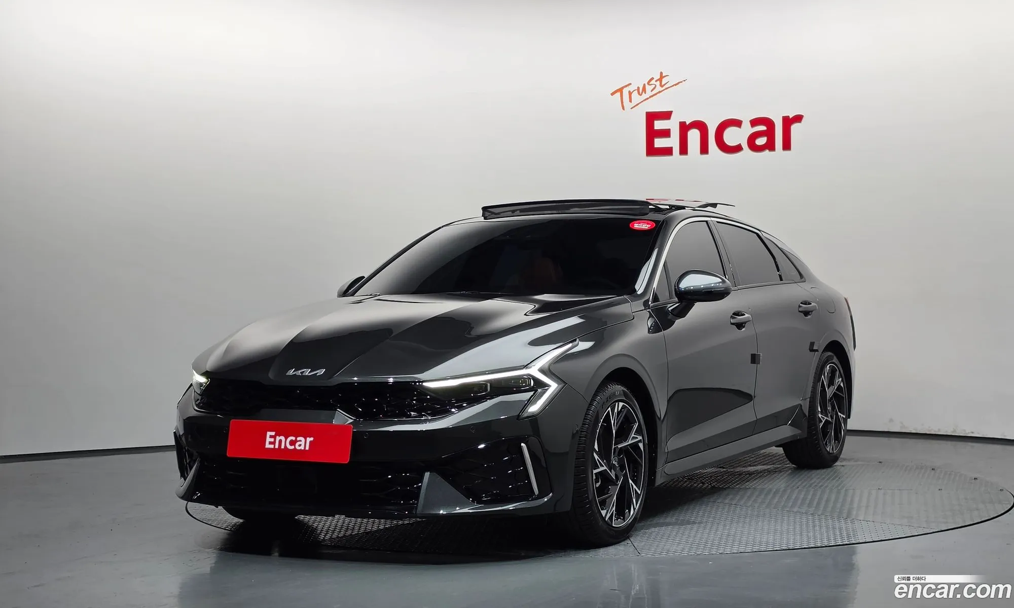 Kia K5 Hybrid 2024 — 2