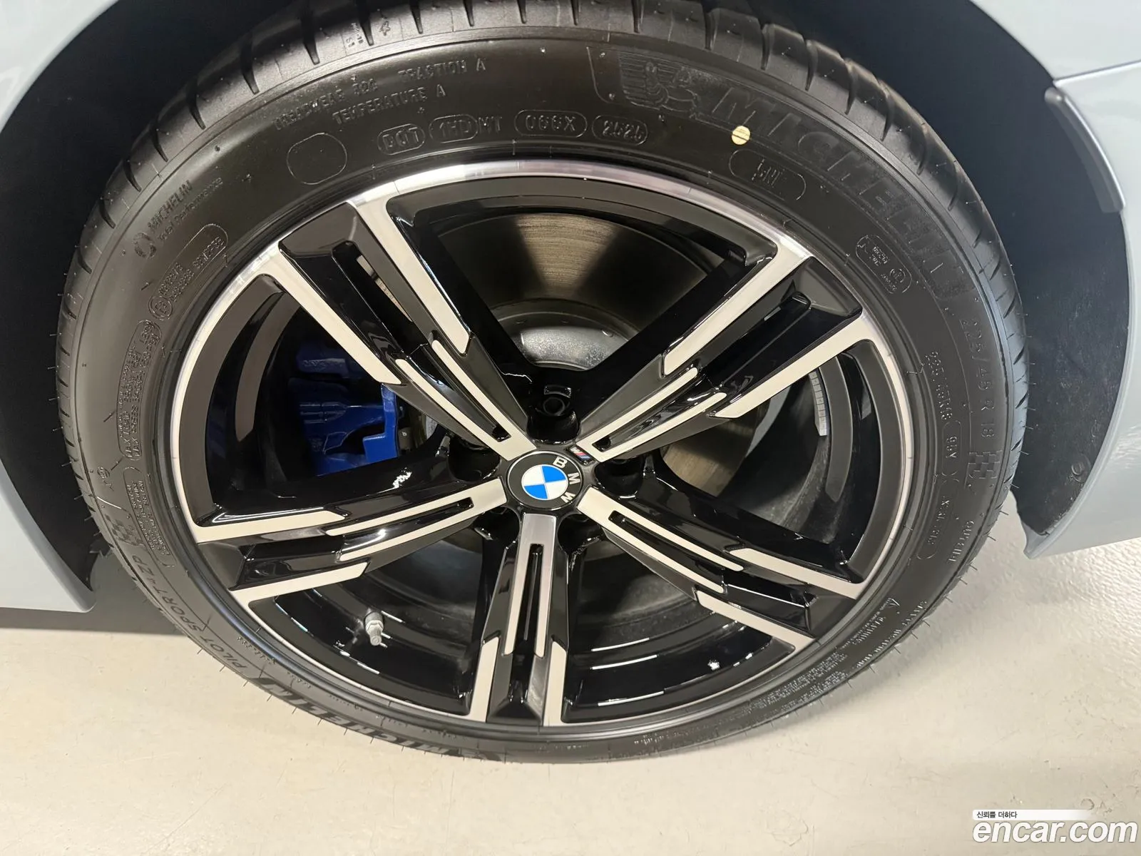 BMW 3 Series 2025 — 11