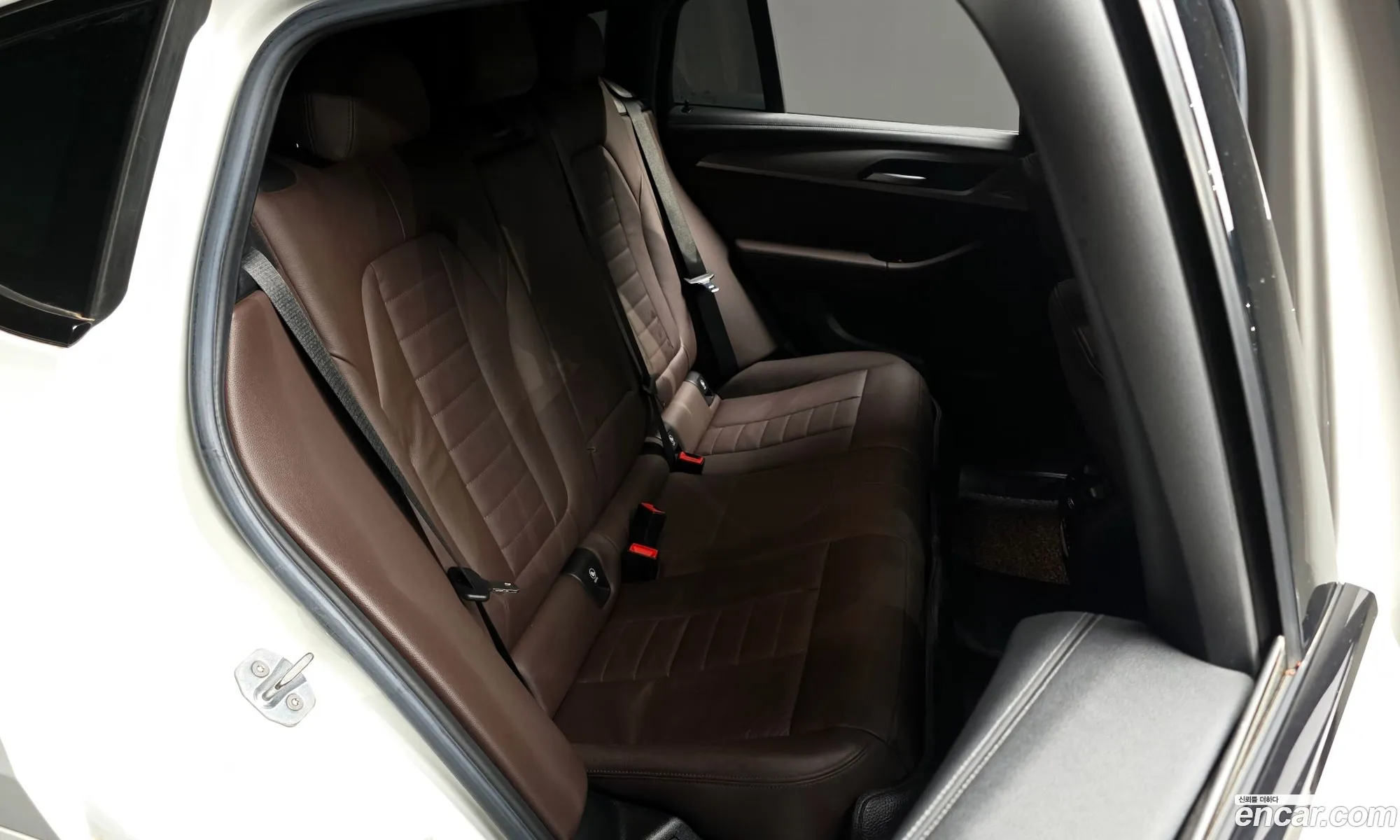 BMW X4 2019 WBAVJ7103K9A38010 — 4