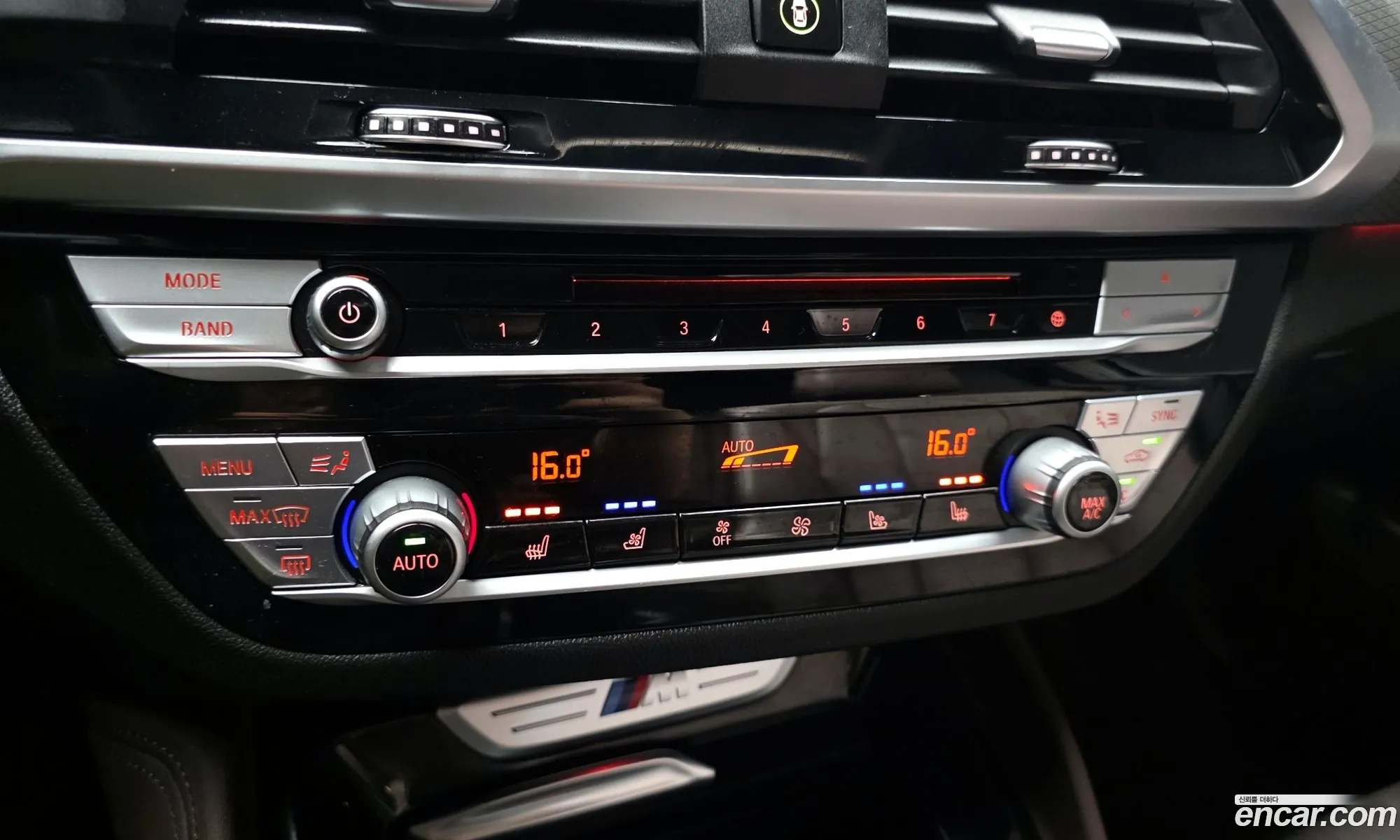 BMW X4 2019 WBAVJ7103K9A38010 — 18