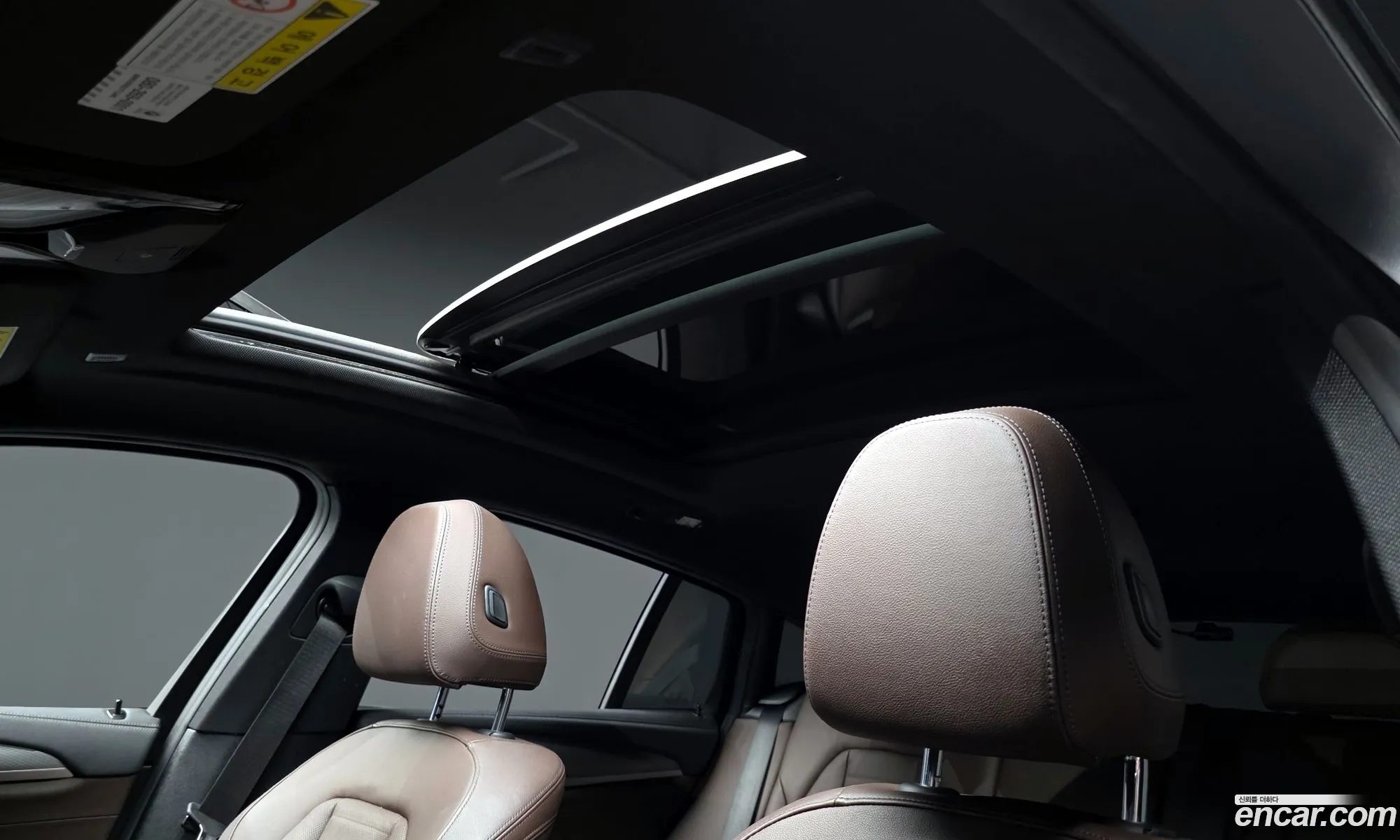 BMW X4 2019 WBAVJ7103K9A38010 — 17