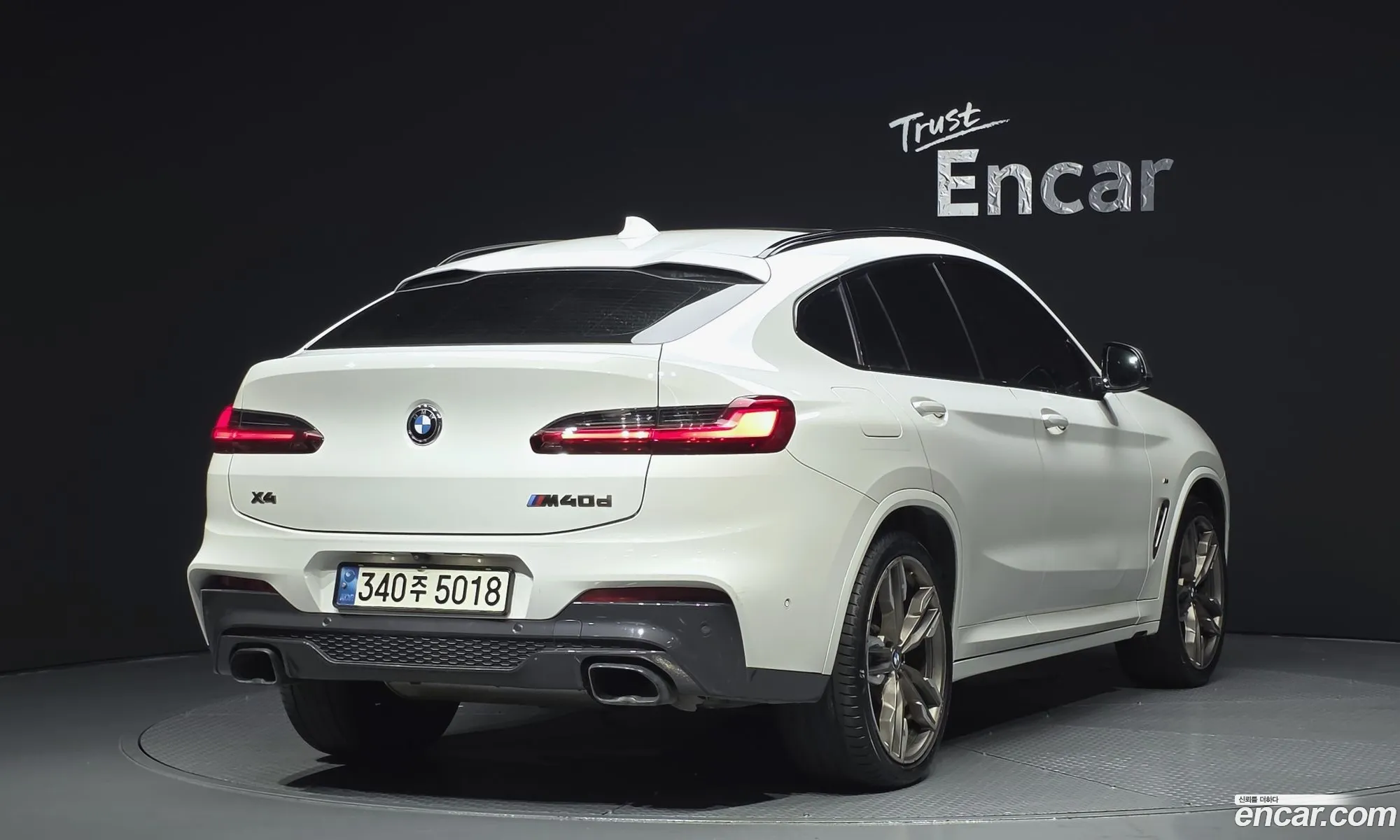 BMW X4 2019 WBAVJ7103K9A38010 — 16