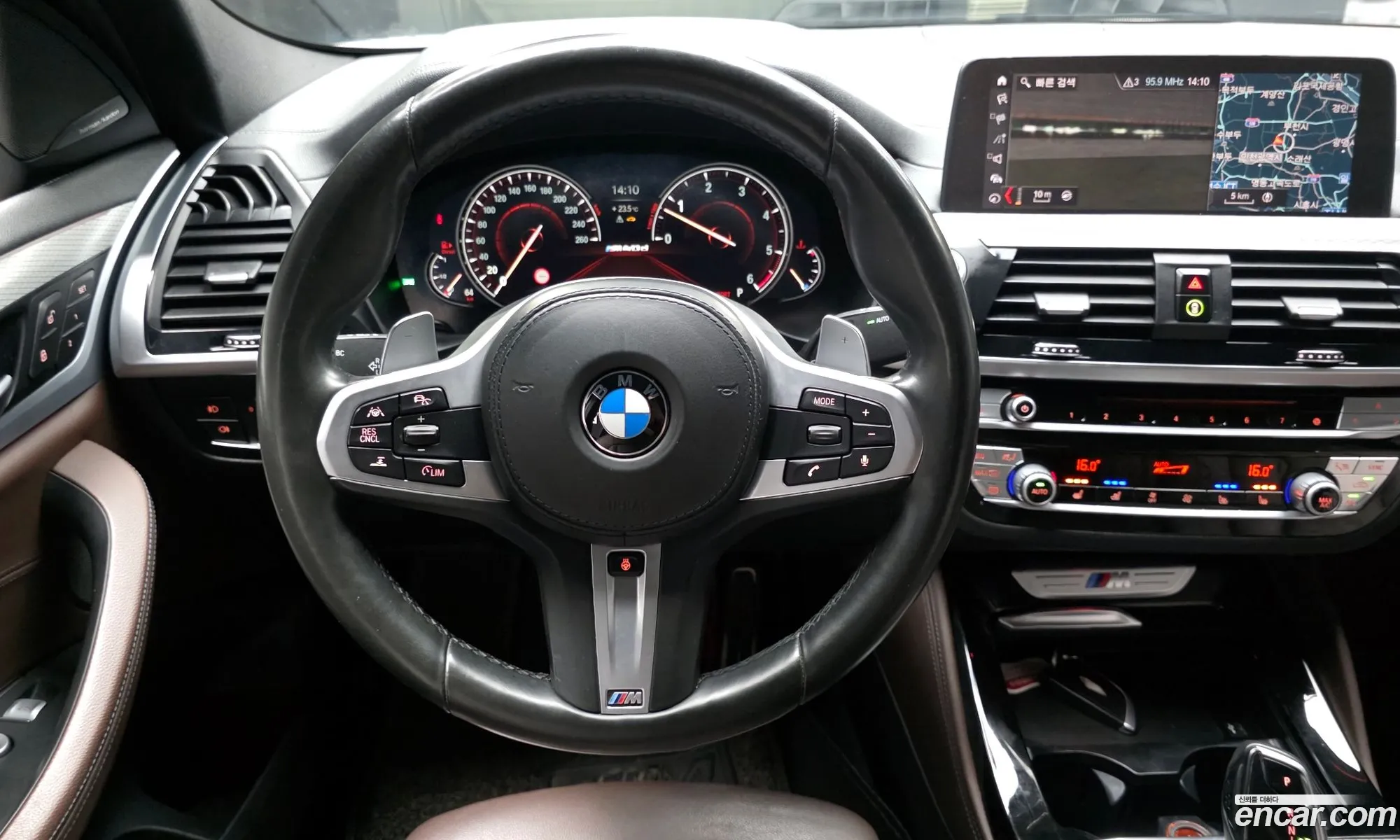 BMW X4 2019 WBAVJ7103K9A38010 — 10