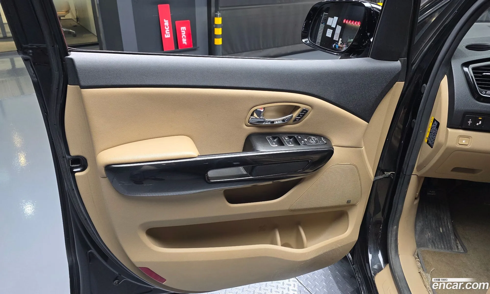 Kia Carnival 2017 — 31