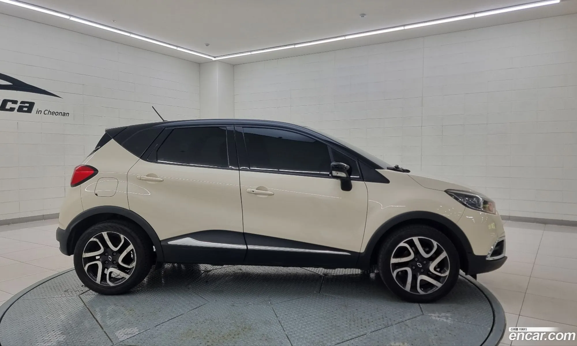 Renault Korea (Samsung) QM3 2015 — 13