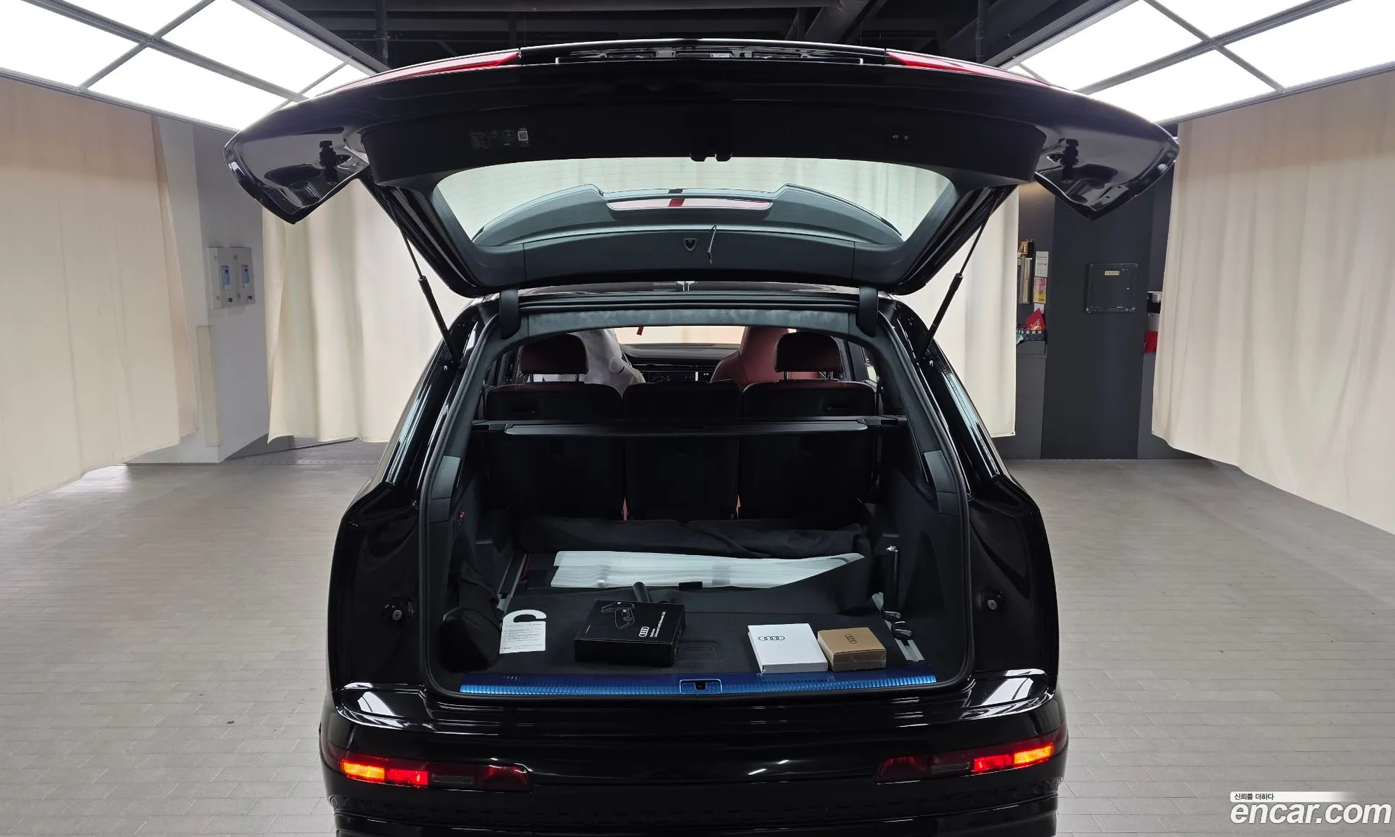 Audi SQ7 2026 — 14