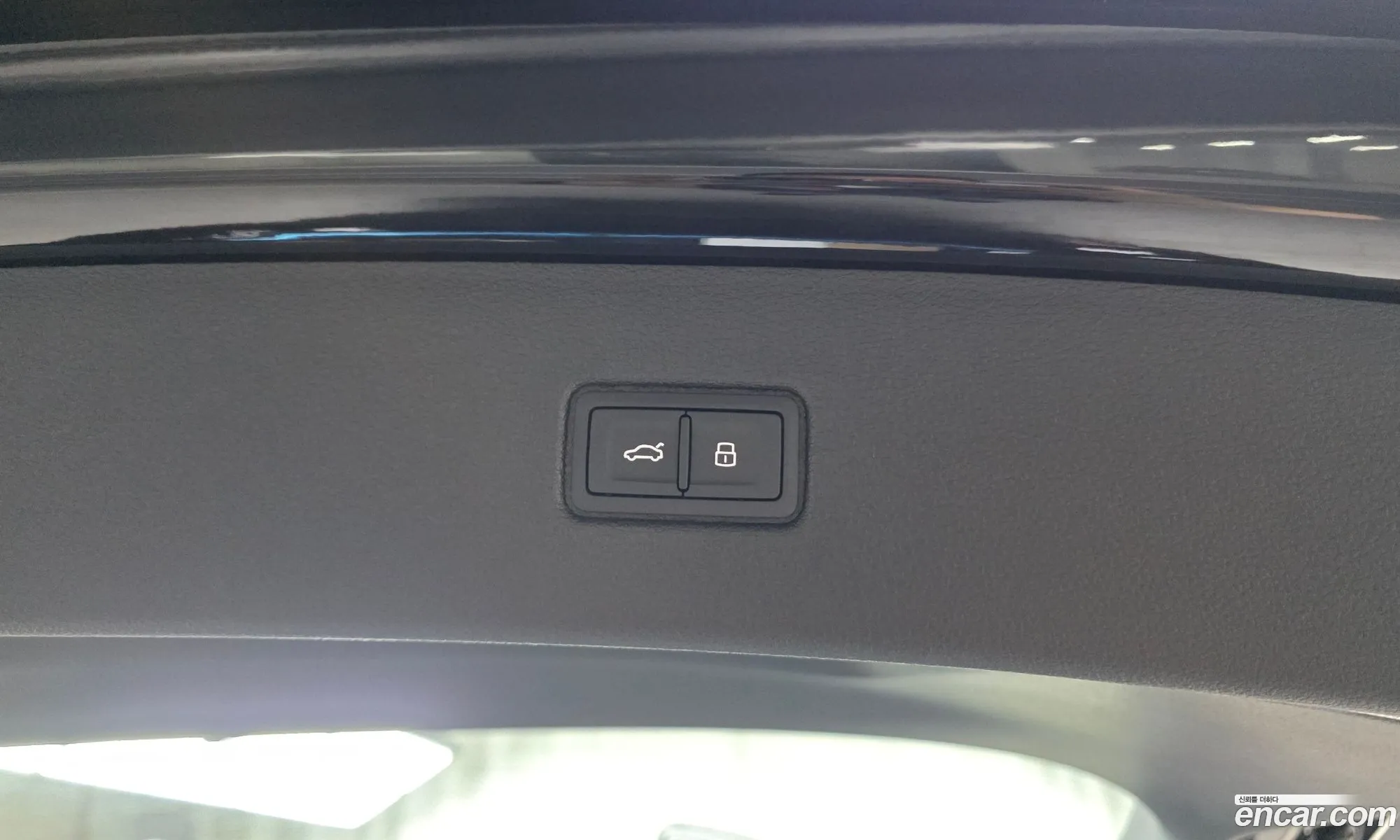 Audi SQ7 2026 — 32