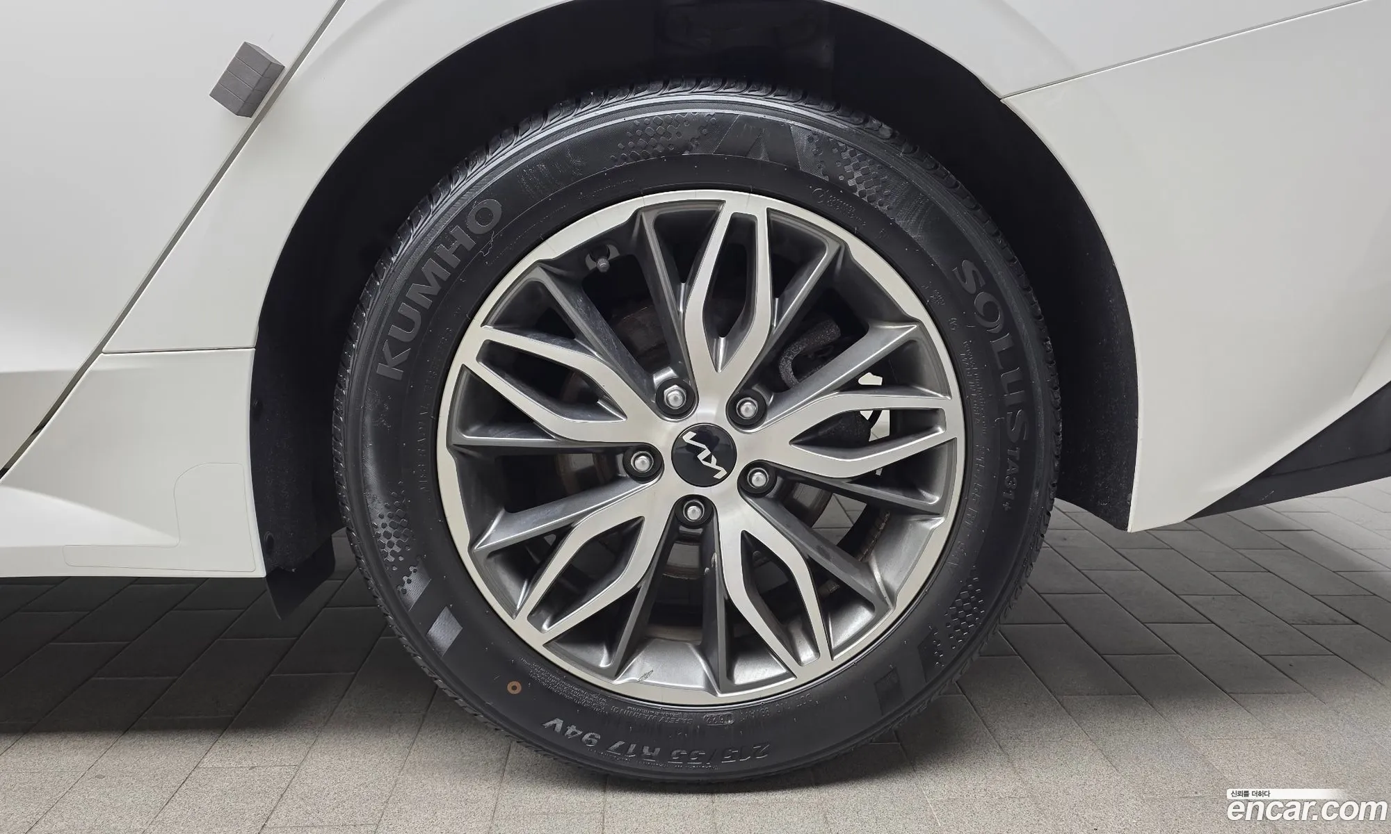 Kia K5 2022 KNAG341ABNA183276 — 28