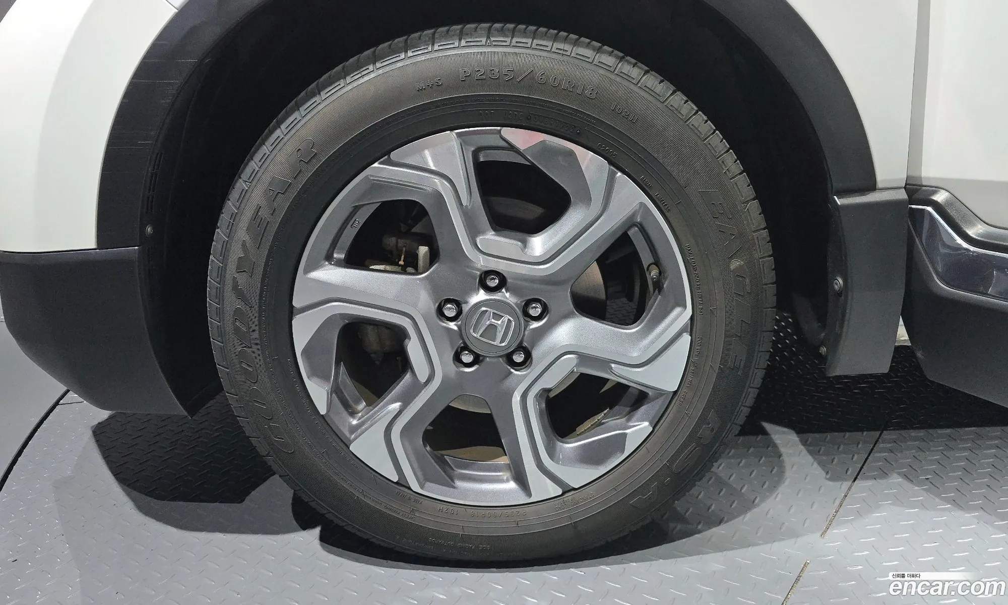 Honda CR-V 2019 5J6RW1870KL520176 — 23