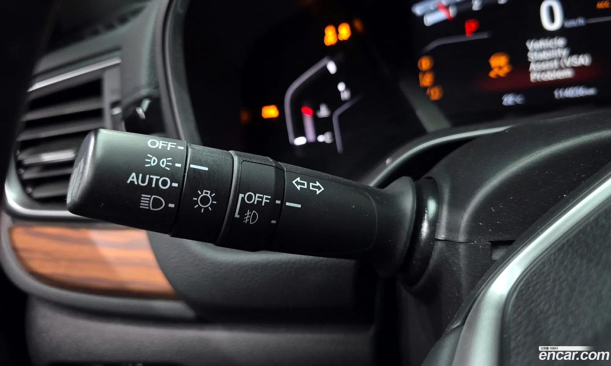 Honda CR-V 2019 5J6RW1870KL520176 — 29