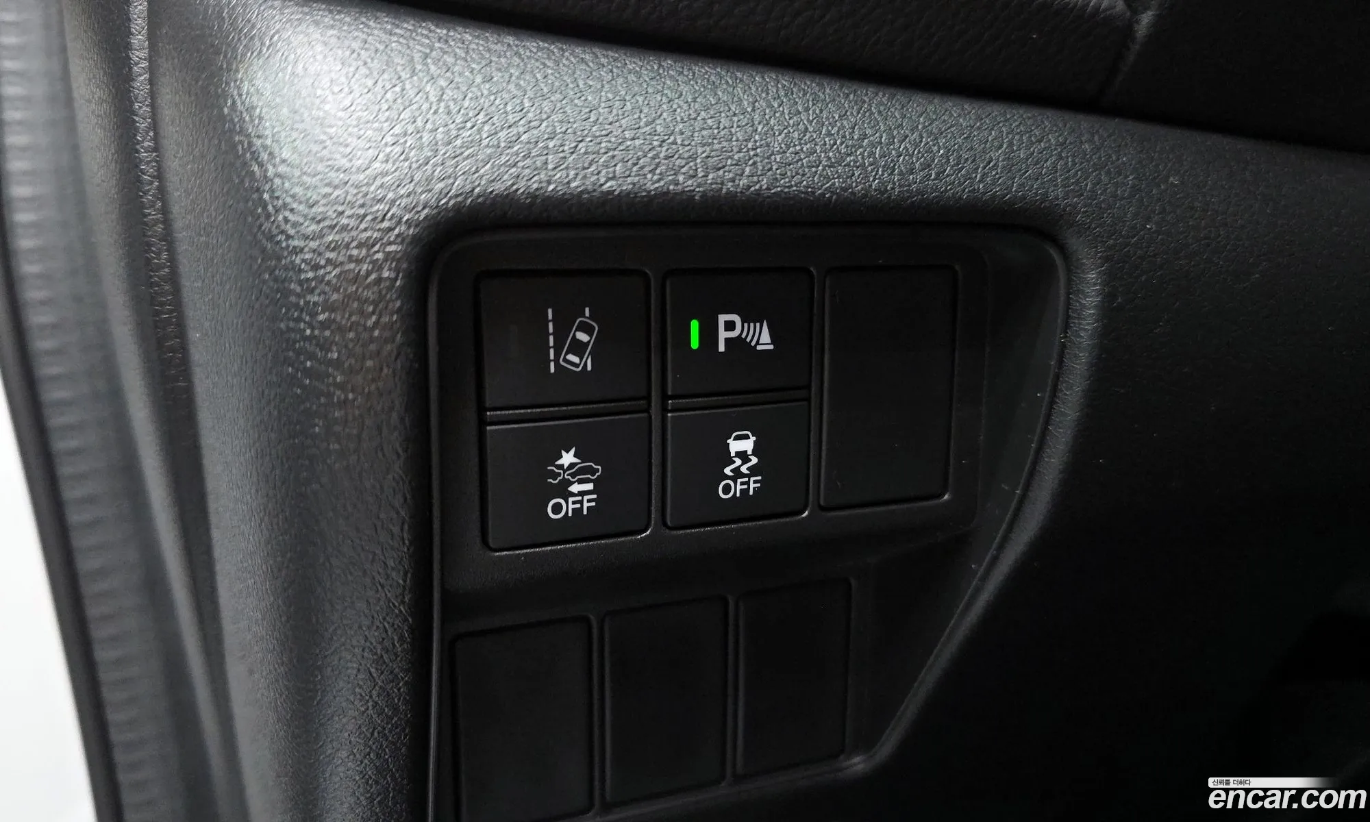 Honda CR-V 2019 5J6RW1870KL520176 — 10