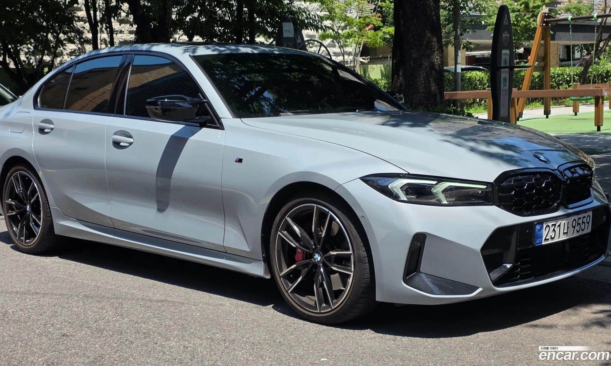 BMW 3 Series 2024 — 10