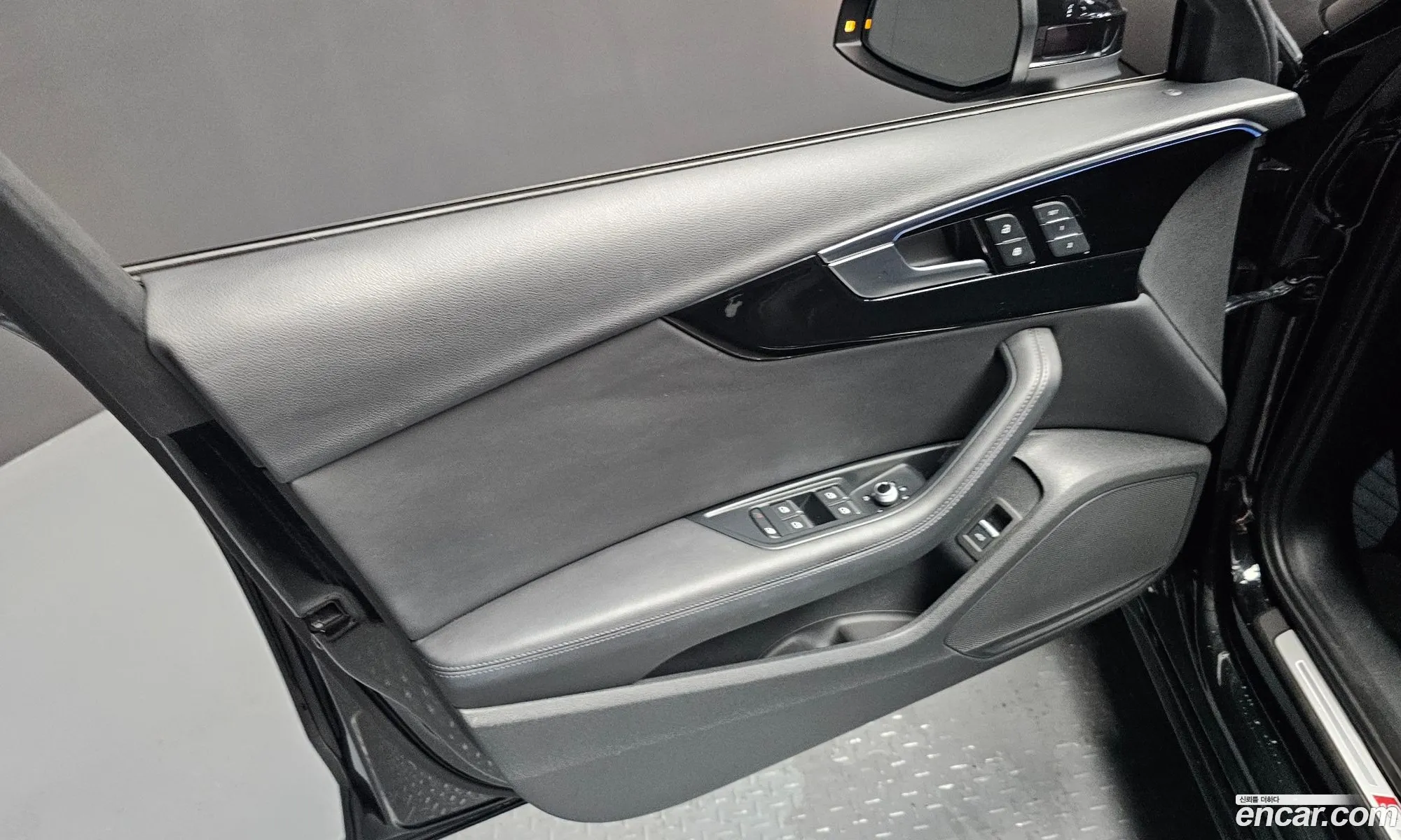 Audi A4 2021 WAUZZZF45MA029020 — 17