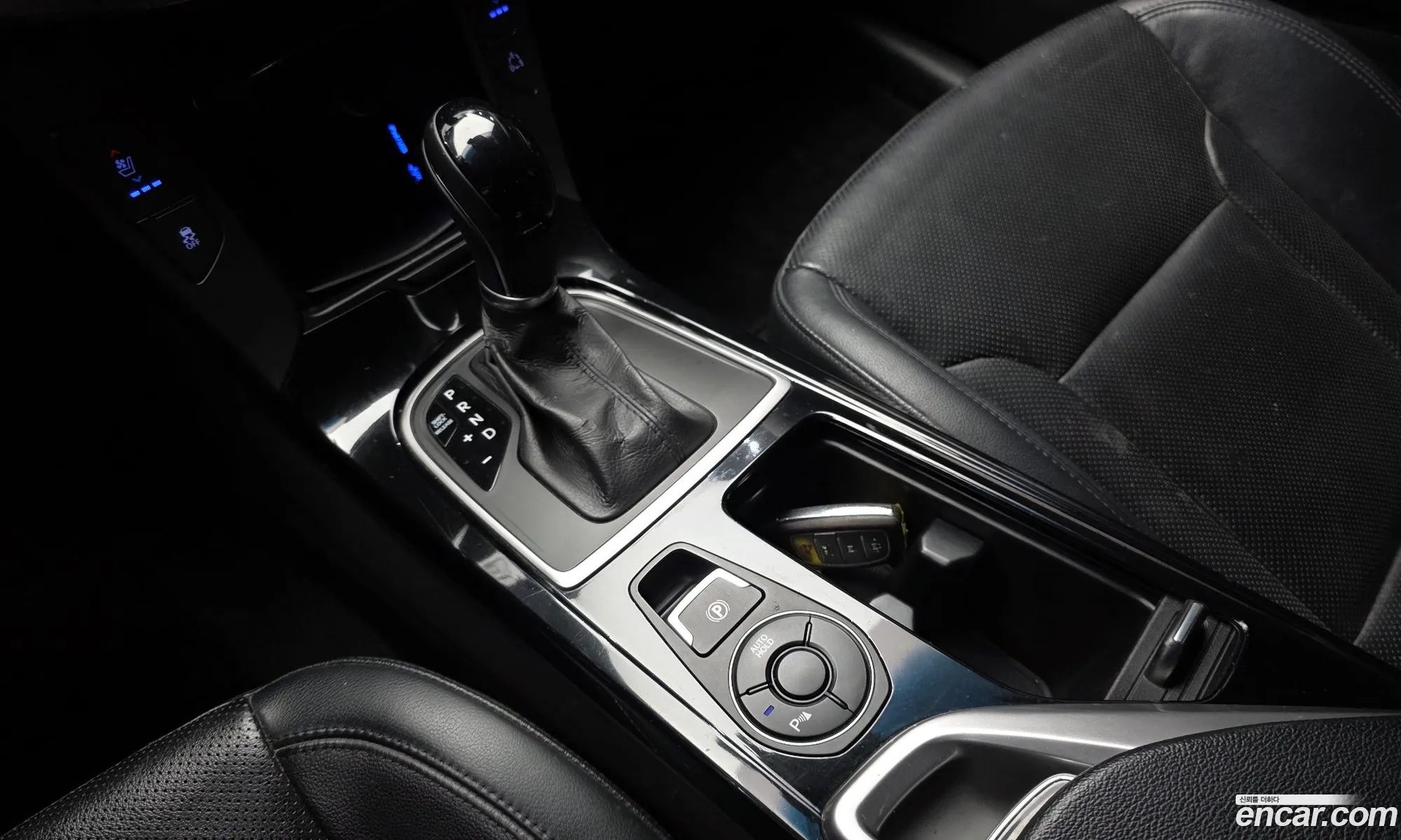 Hyundai i40 2013 — 25