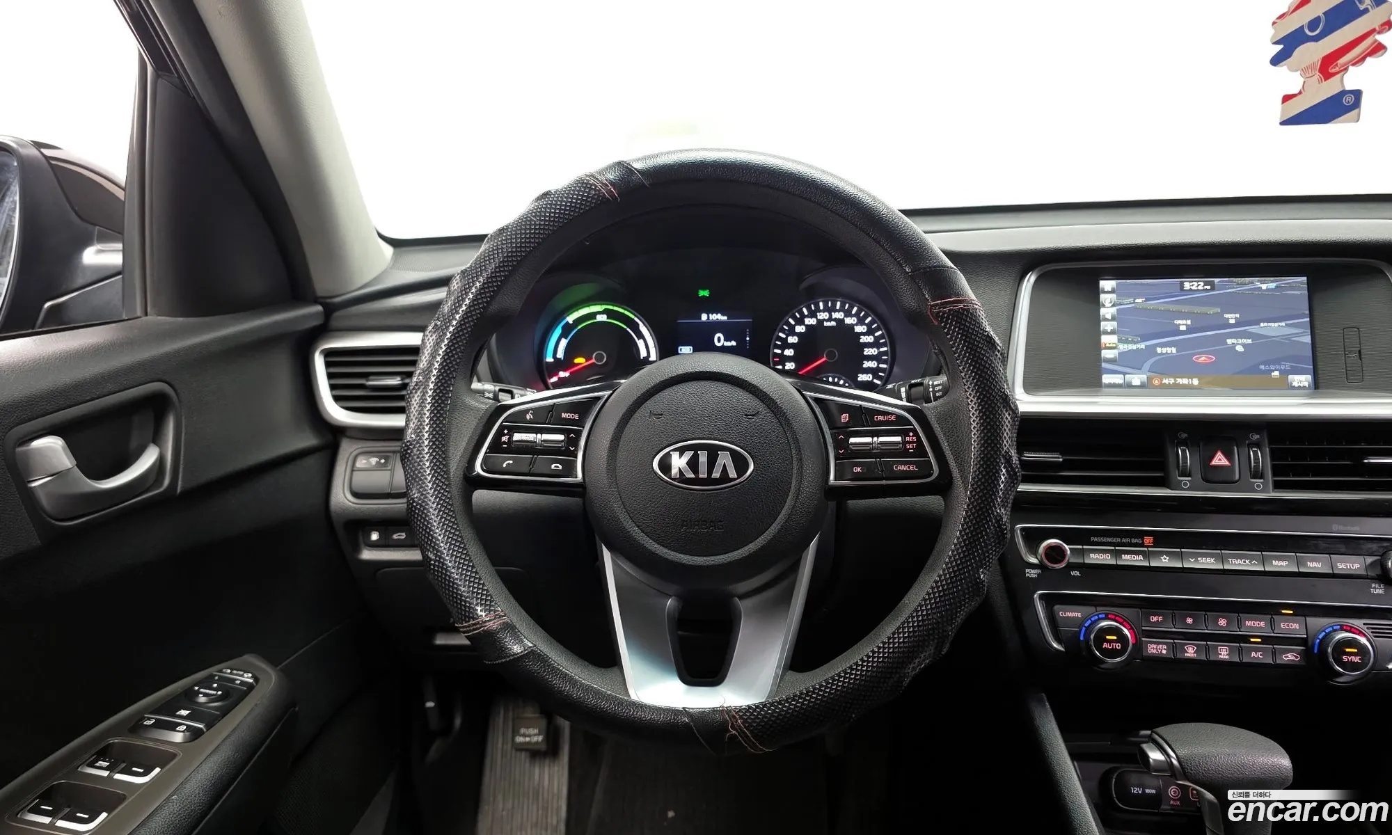 Kia K5 Hybrid 2019 — 14
