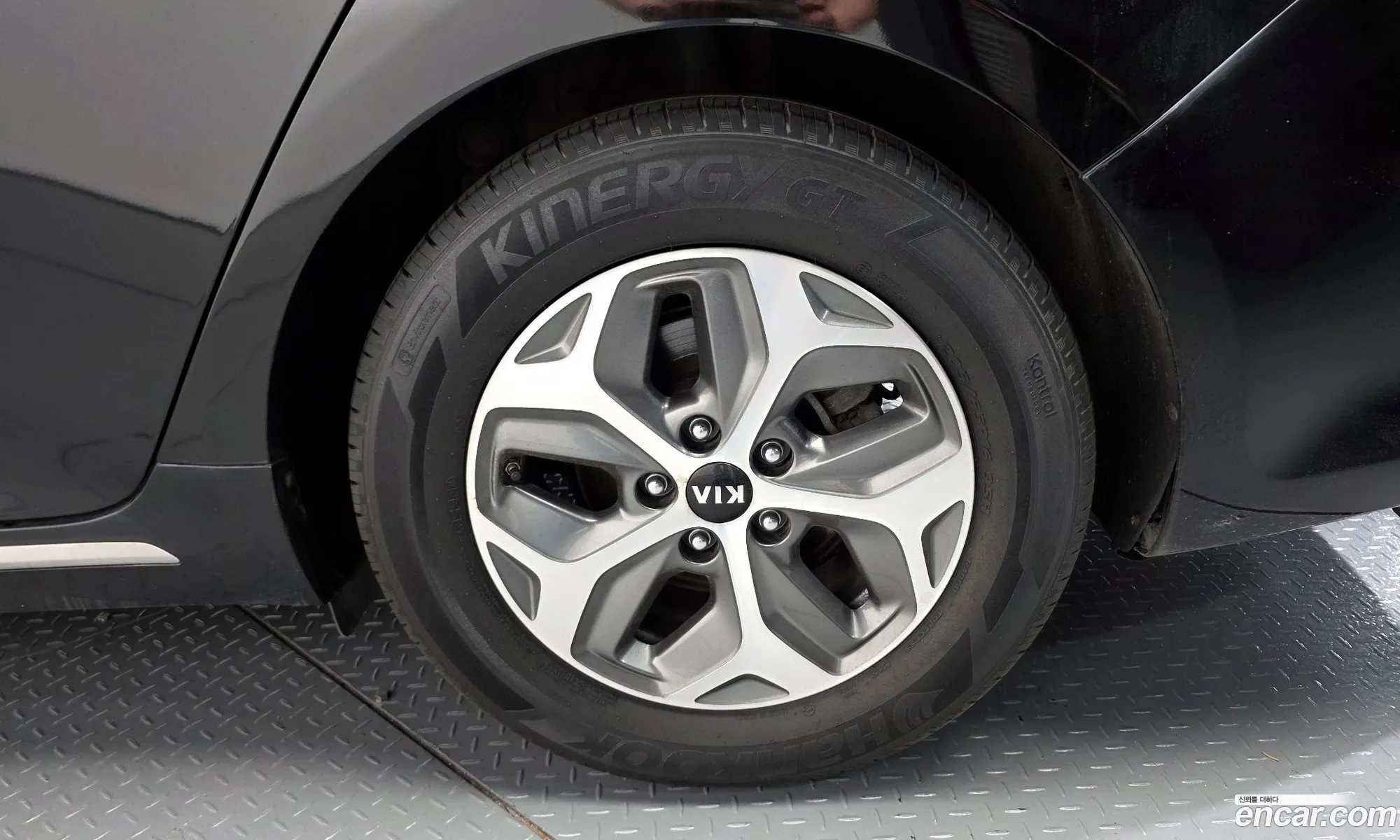 Kia K5 Hybrid 2019 — 27