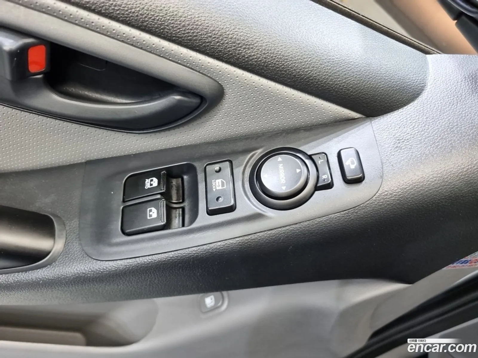 Hyundai Grand Starex 2019 — 3
