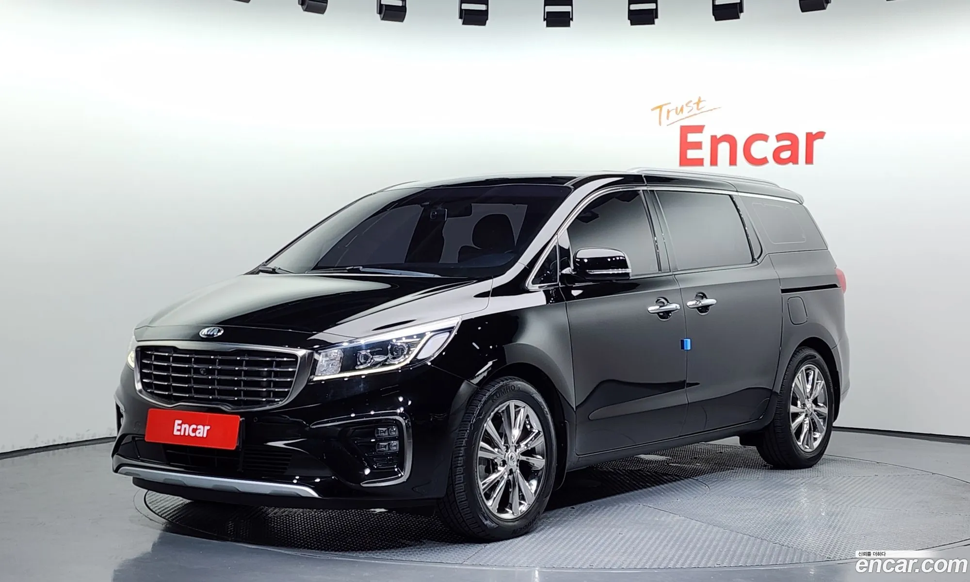 Kia Carnival 2018 KNAME81ABKS453177 — 19