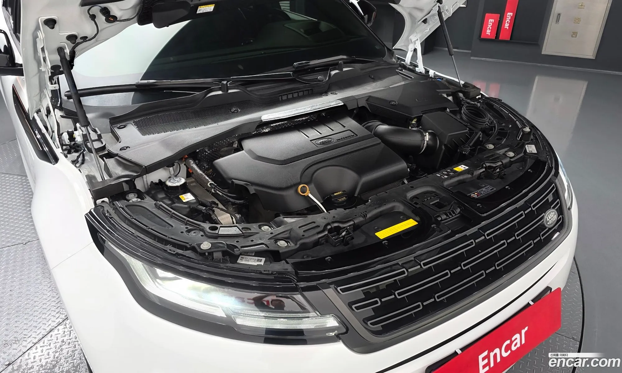 Land Rover Range Rover Evoque 2025 — 20