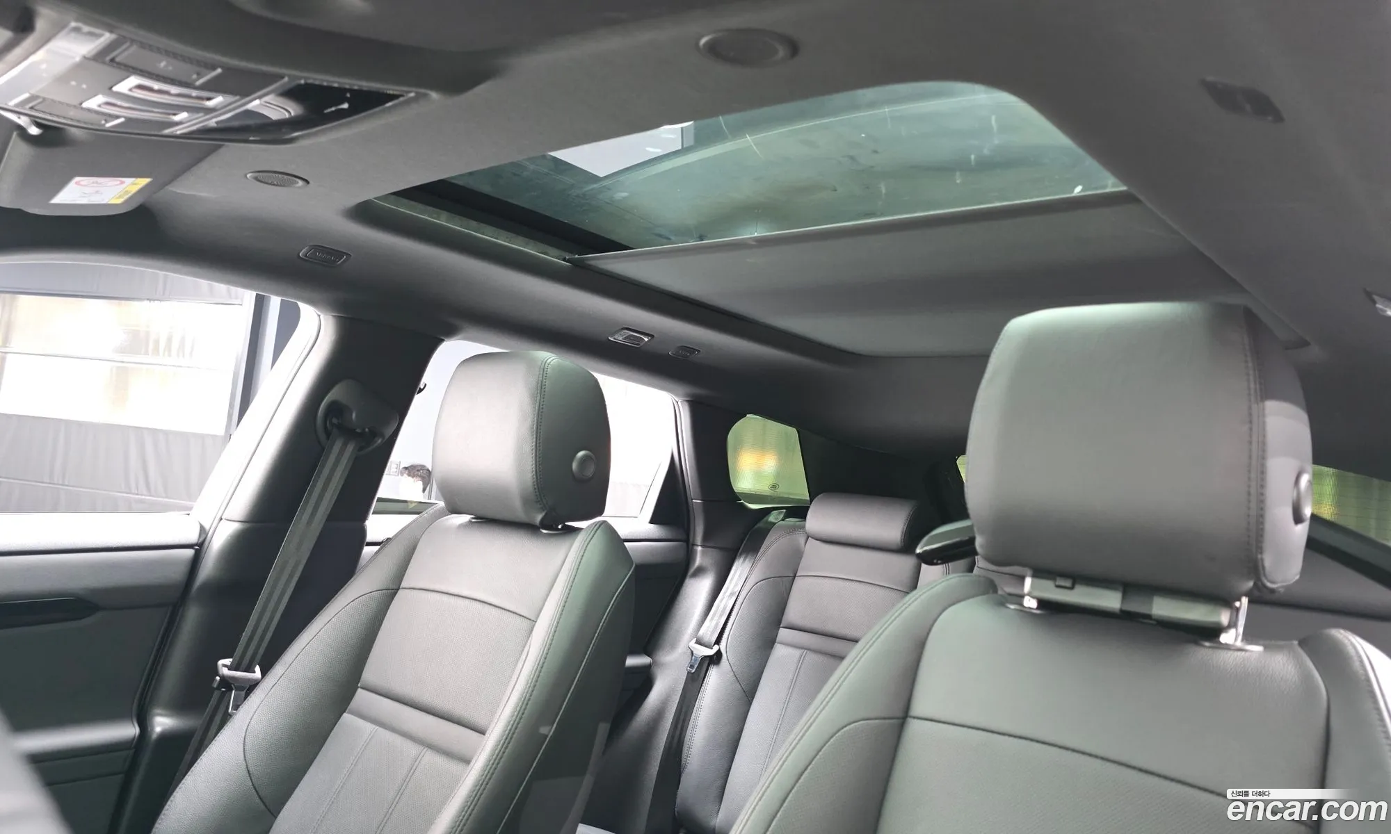 Land Rover Range Rover Evoque 2025 — 8