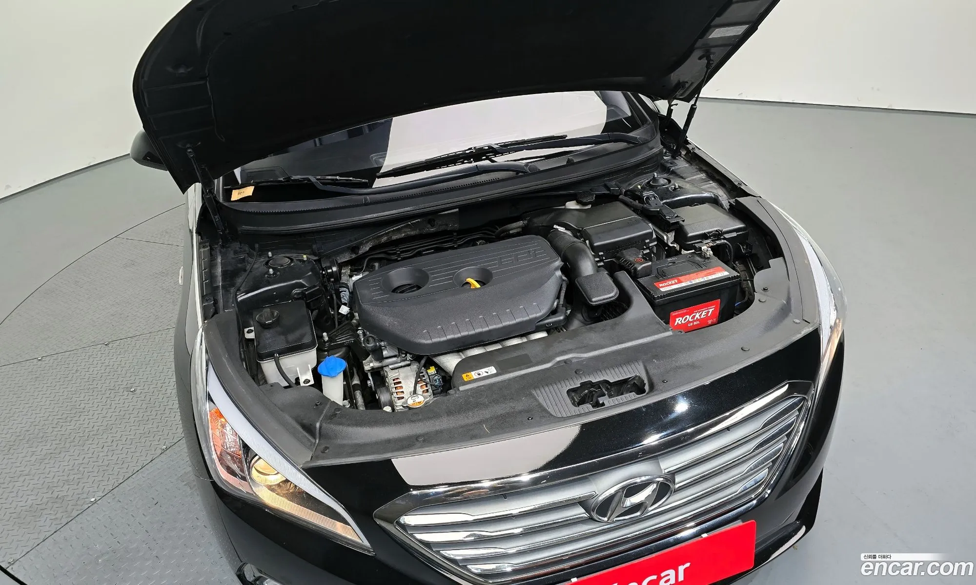 Hyundai LF Sonata 2016 KMHE341DBHA319303 — 3