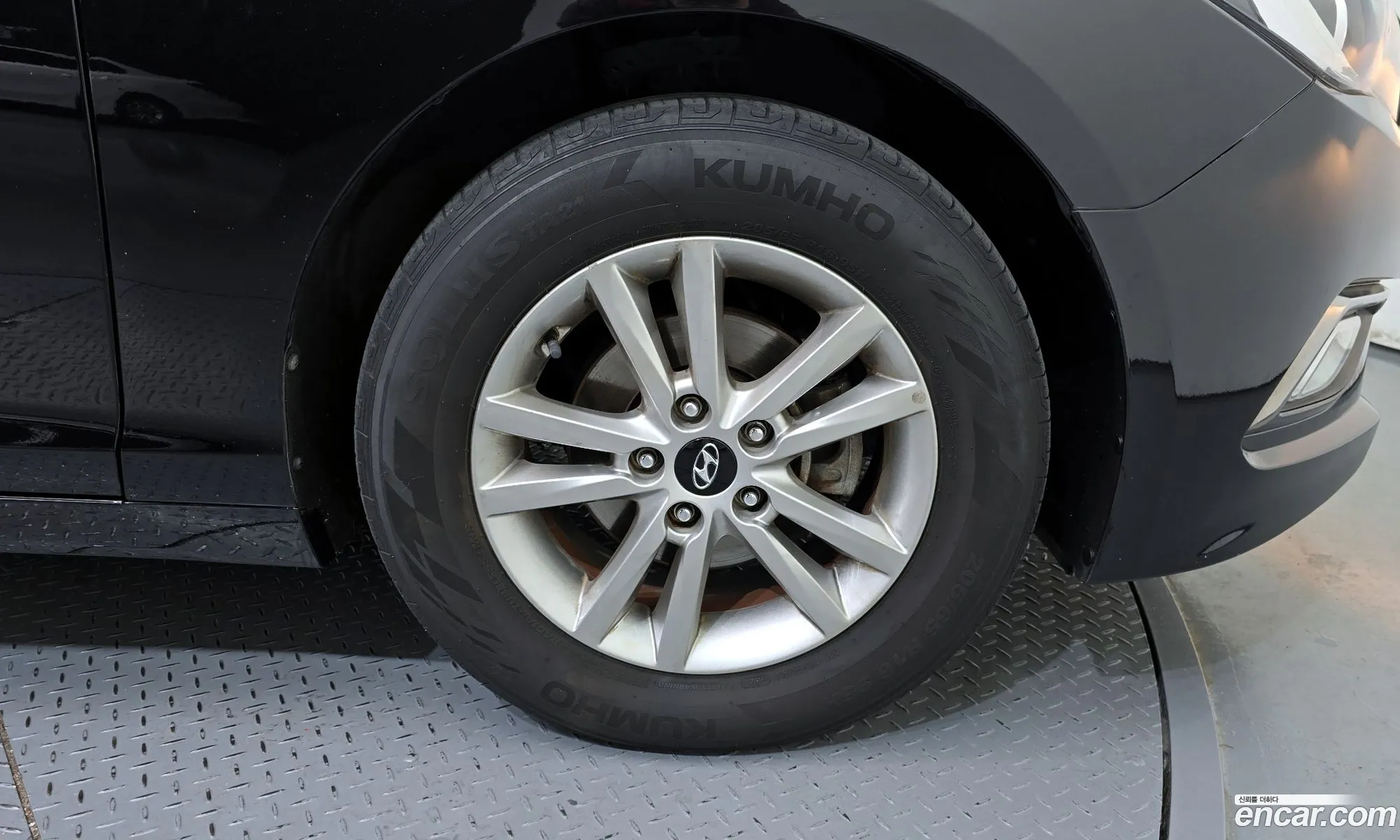 Hyundai LF Sonata 2016 KMHE341DBHA319303 — 28