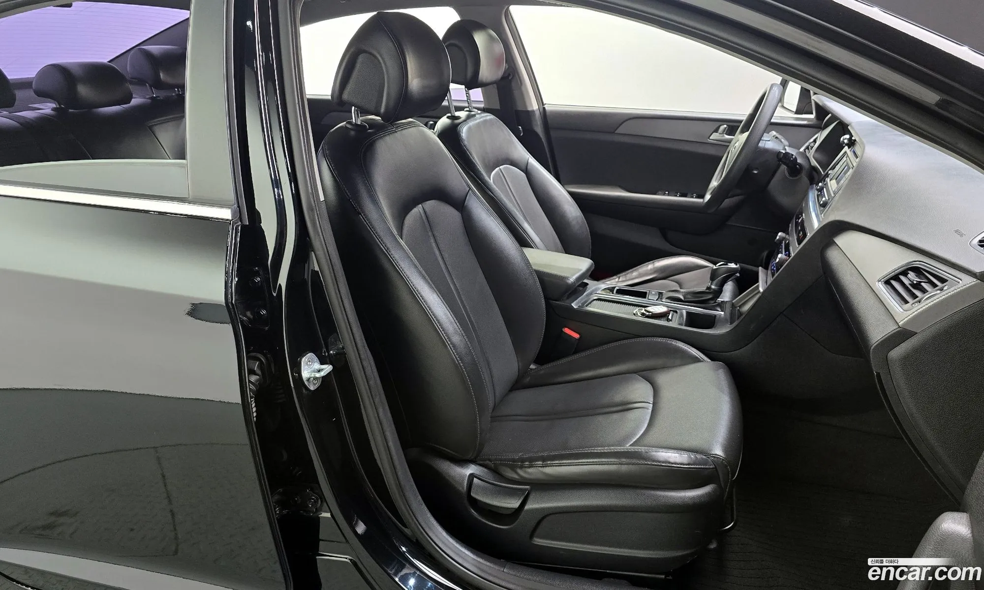 Hyundai LF Sonata 2016 KMHE341DBHA319303 — 7