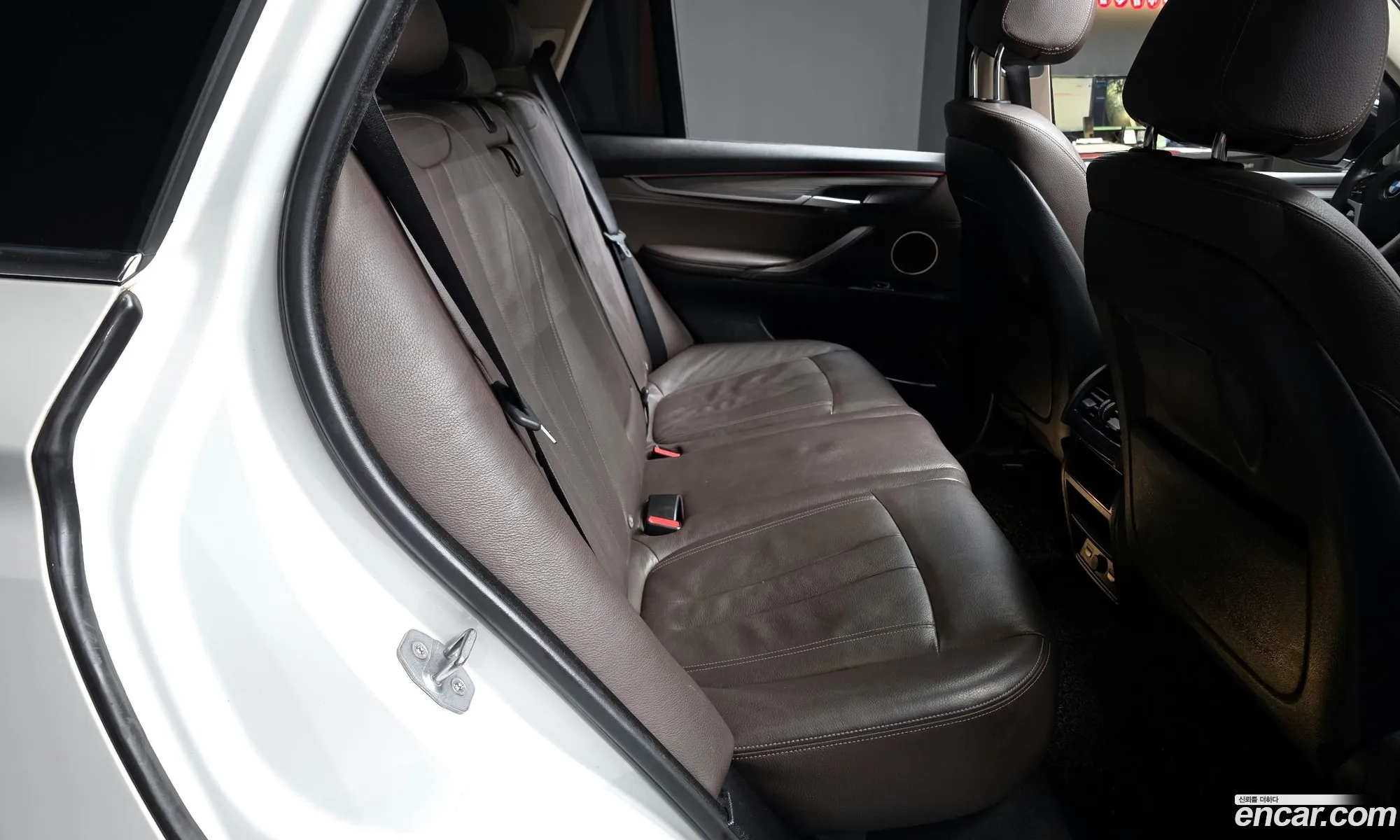 BMW X5 2016 — 14