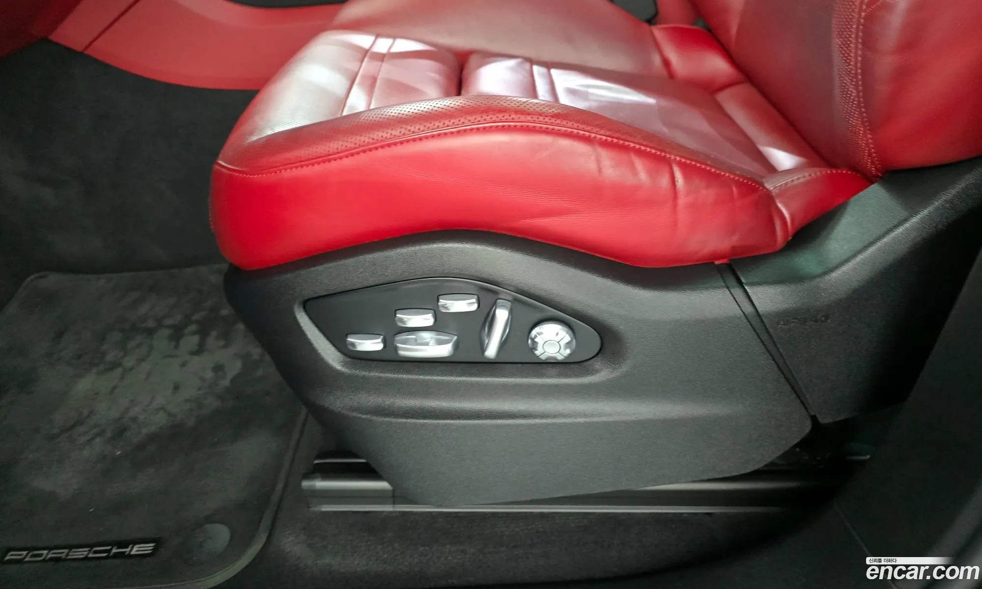 Porsche Cayenne 2019 — 19