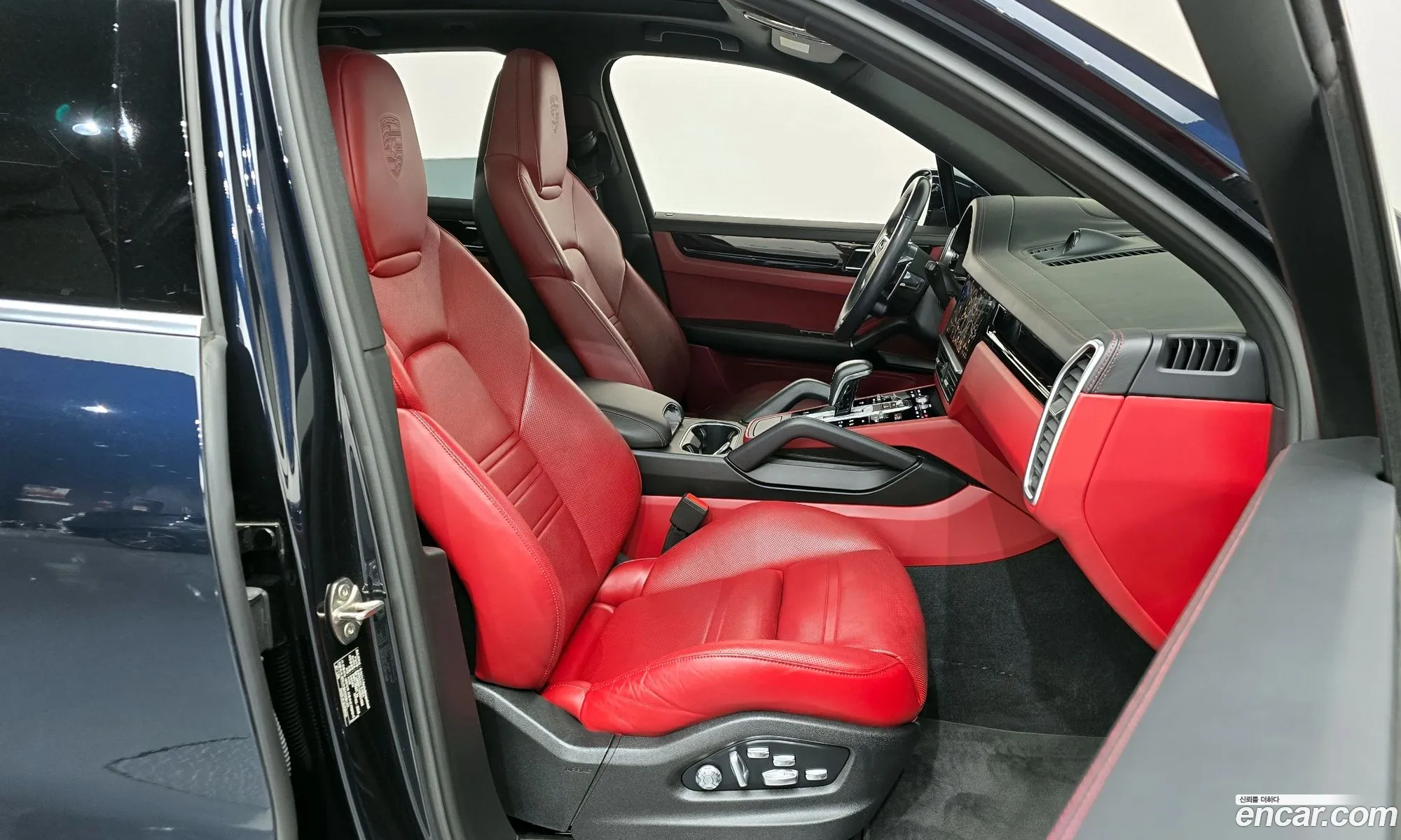 Porsche Cayenne 2019 — 20