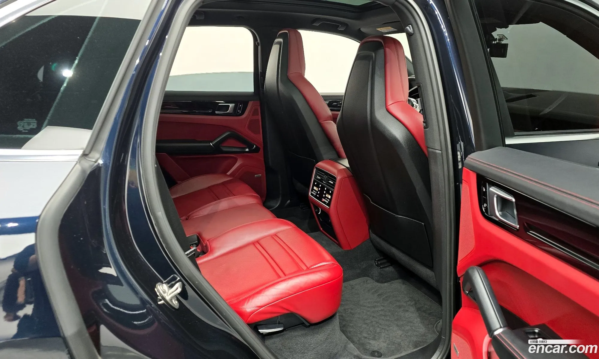 Porsche Cayenne 2019 — 28