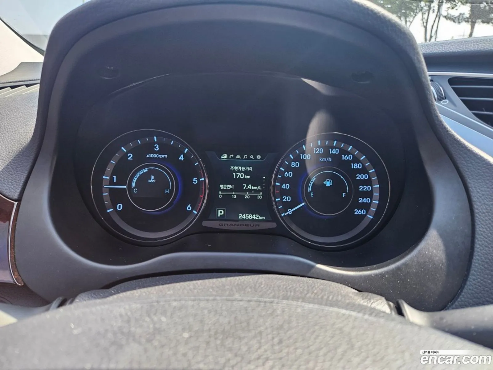 Hyundai Grandeur HG 2015 — 11