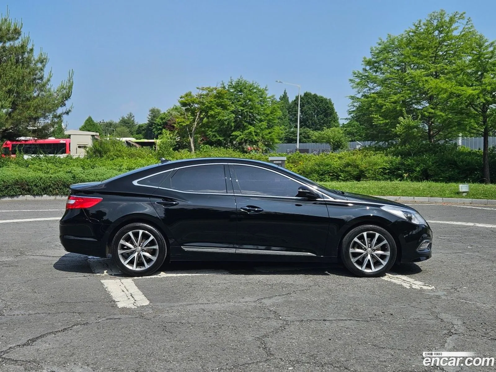Hyundai Grandeur HG 2015 — 4