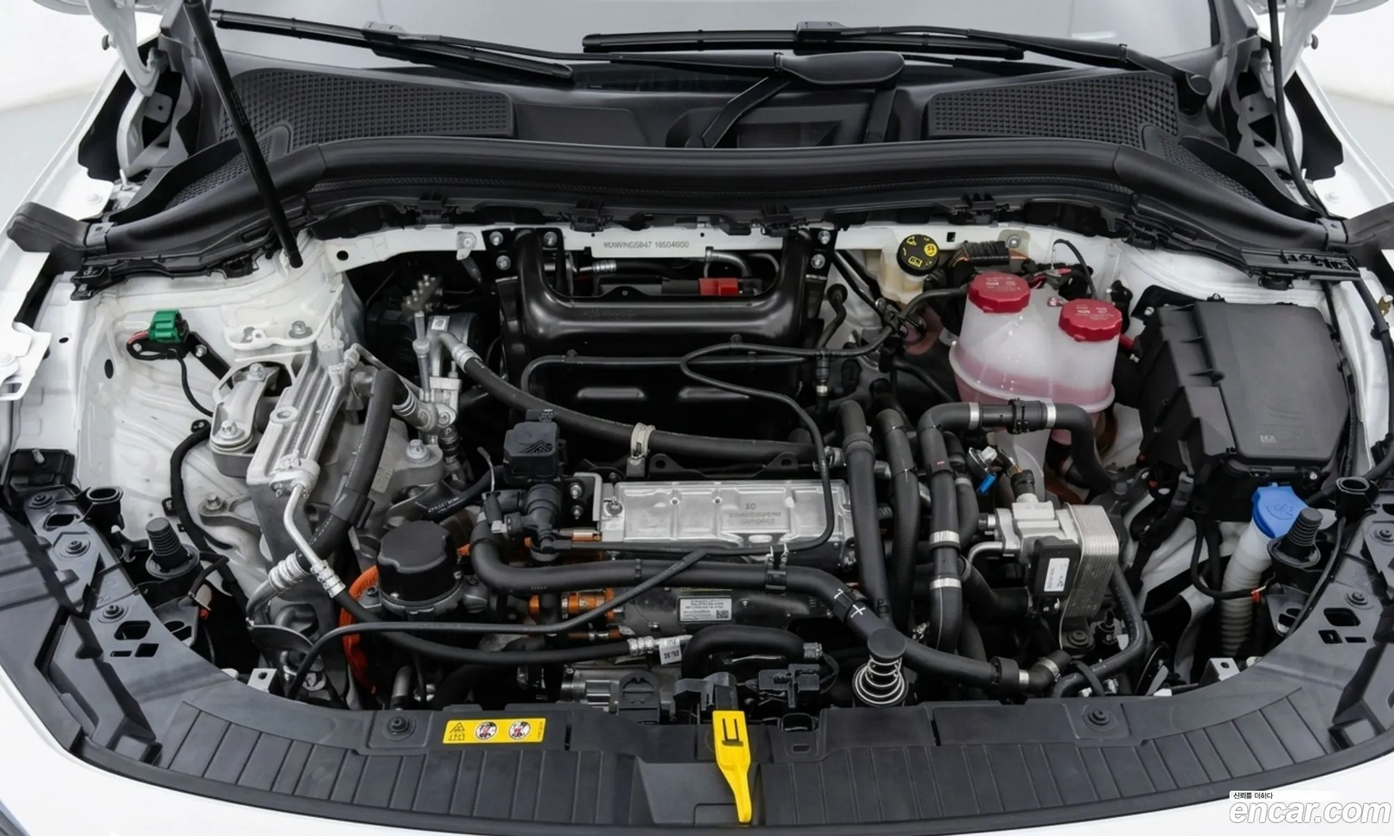 Mercedes-Benz EQA H243 2025 — 9
