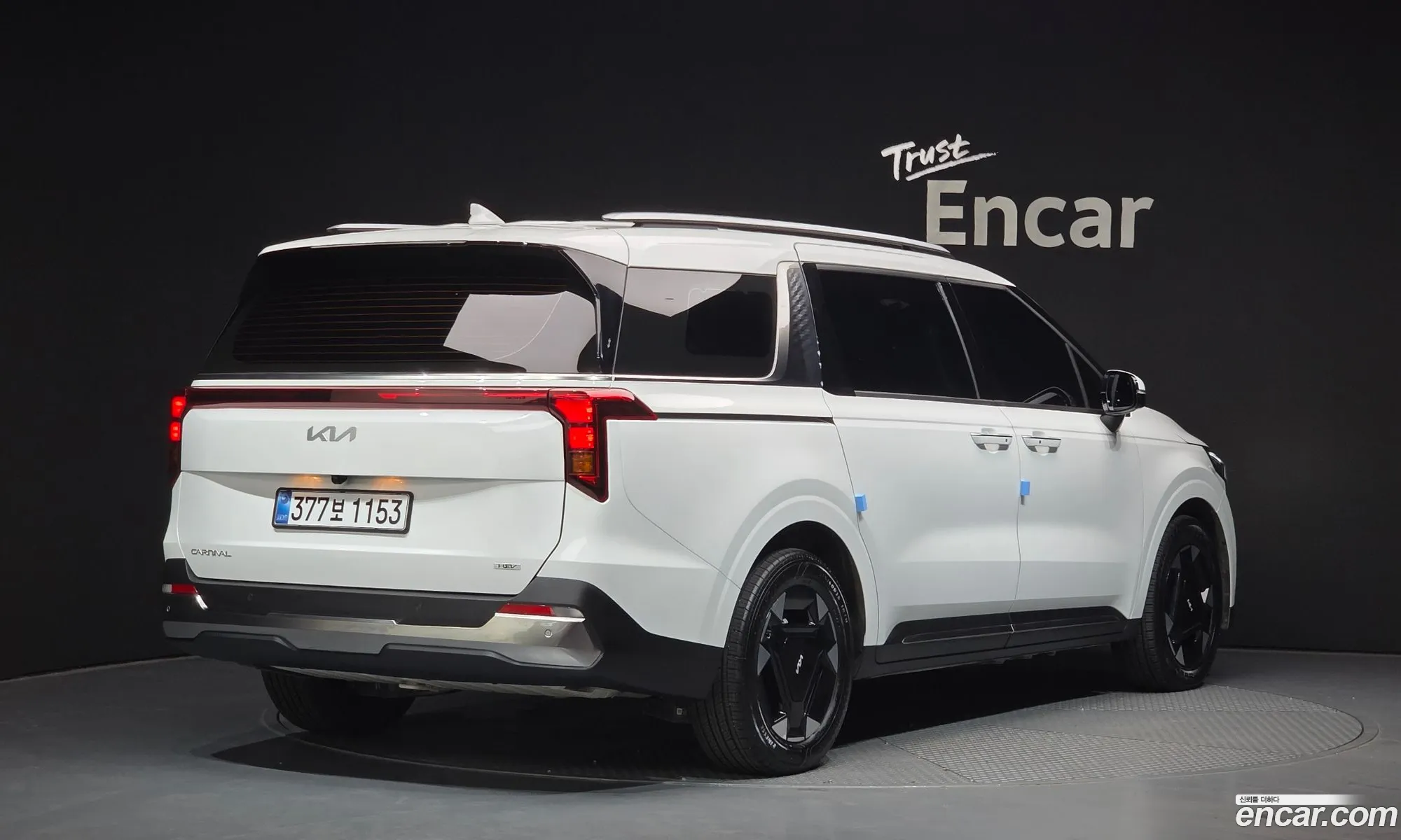 Kia Carnival 2025 KNANC81ABSS104361 — 15