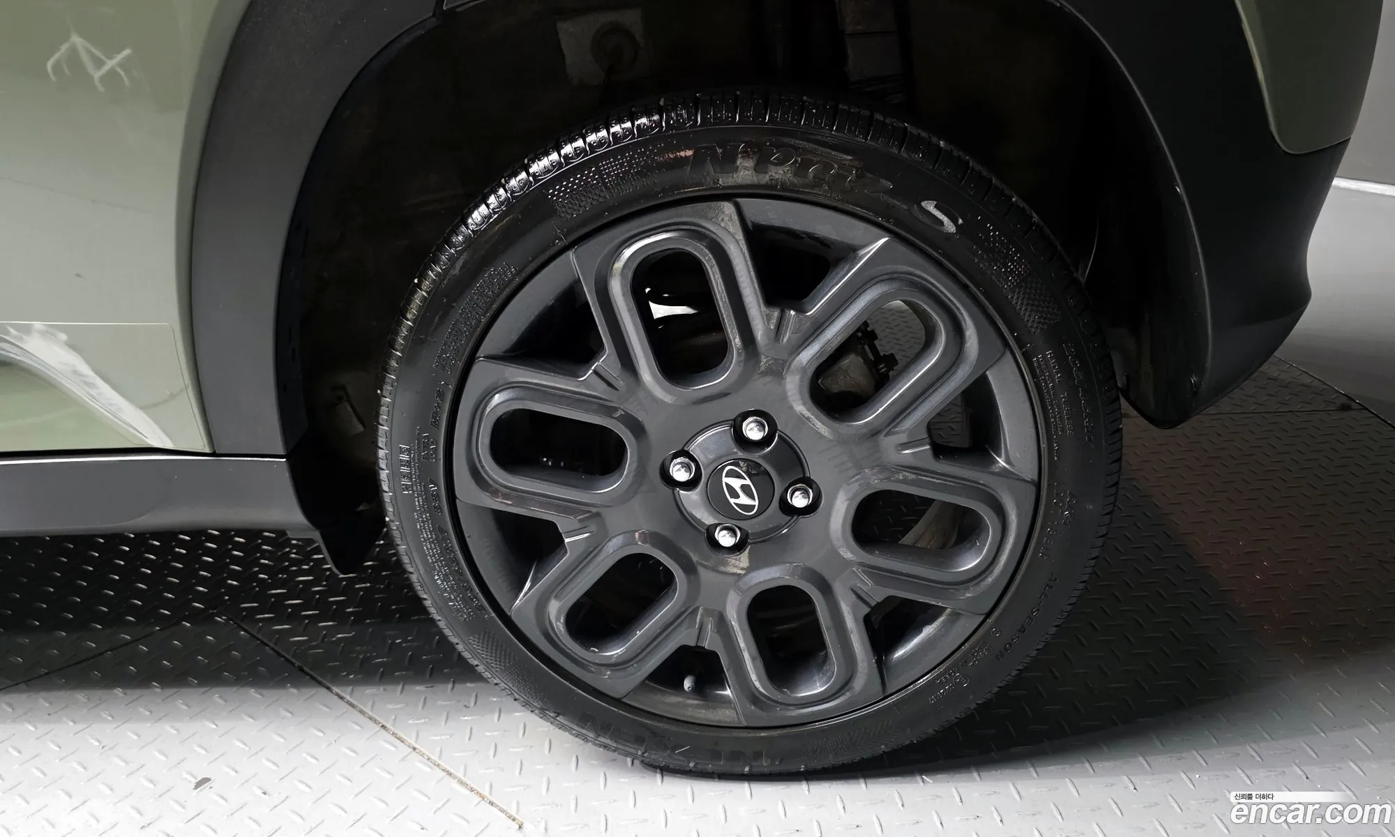 Hyundai Casper 2022 KMHB3516BPW023640 — 16