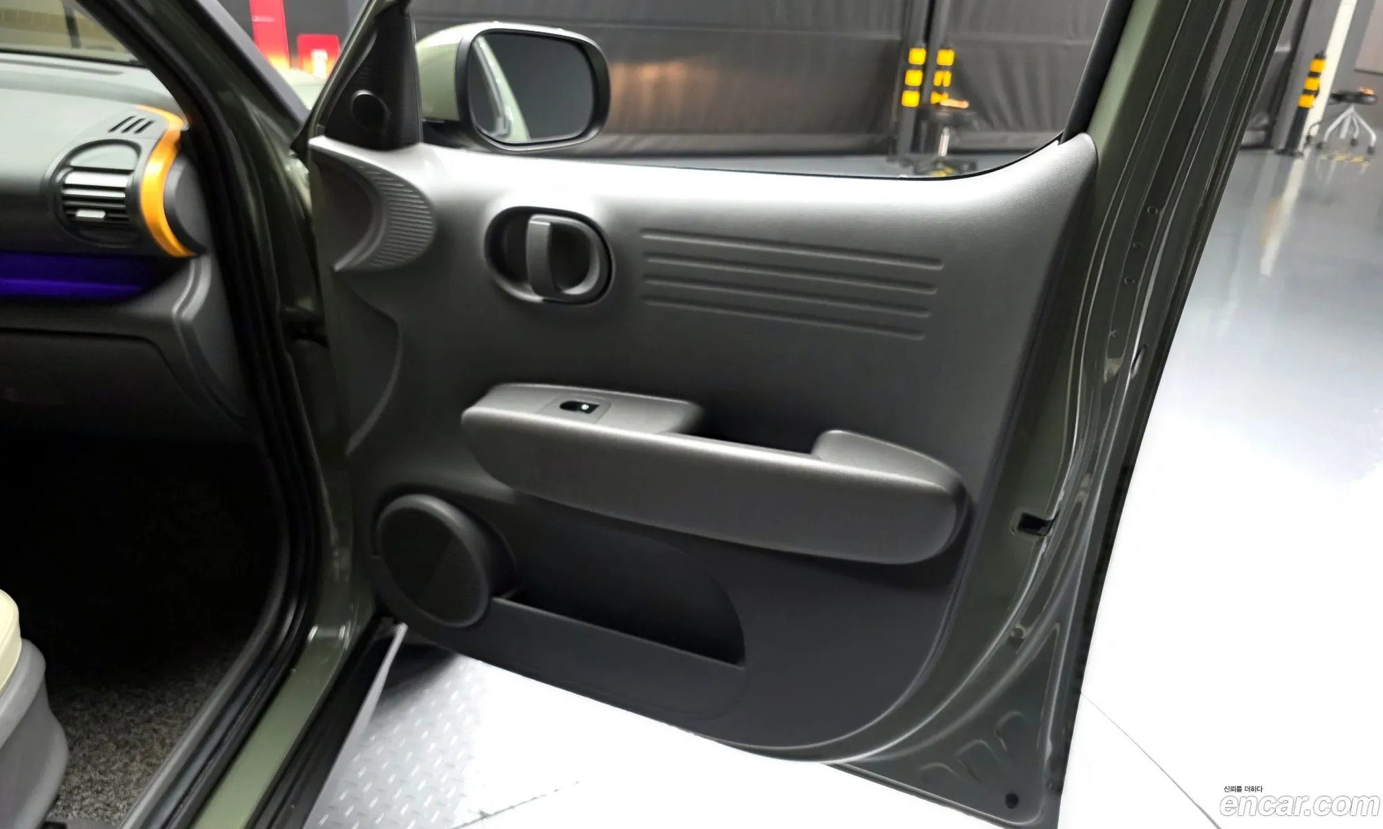 Hyundai Casper 2022 KMHB3516BPW023640 — 23