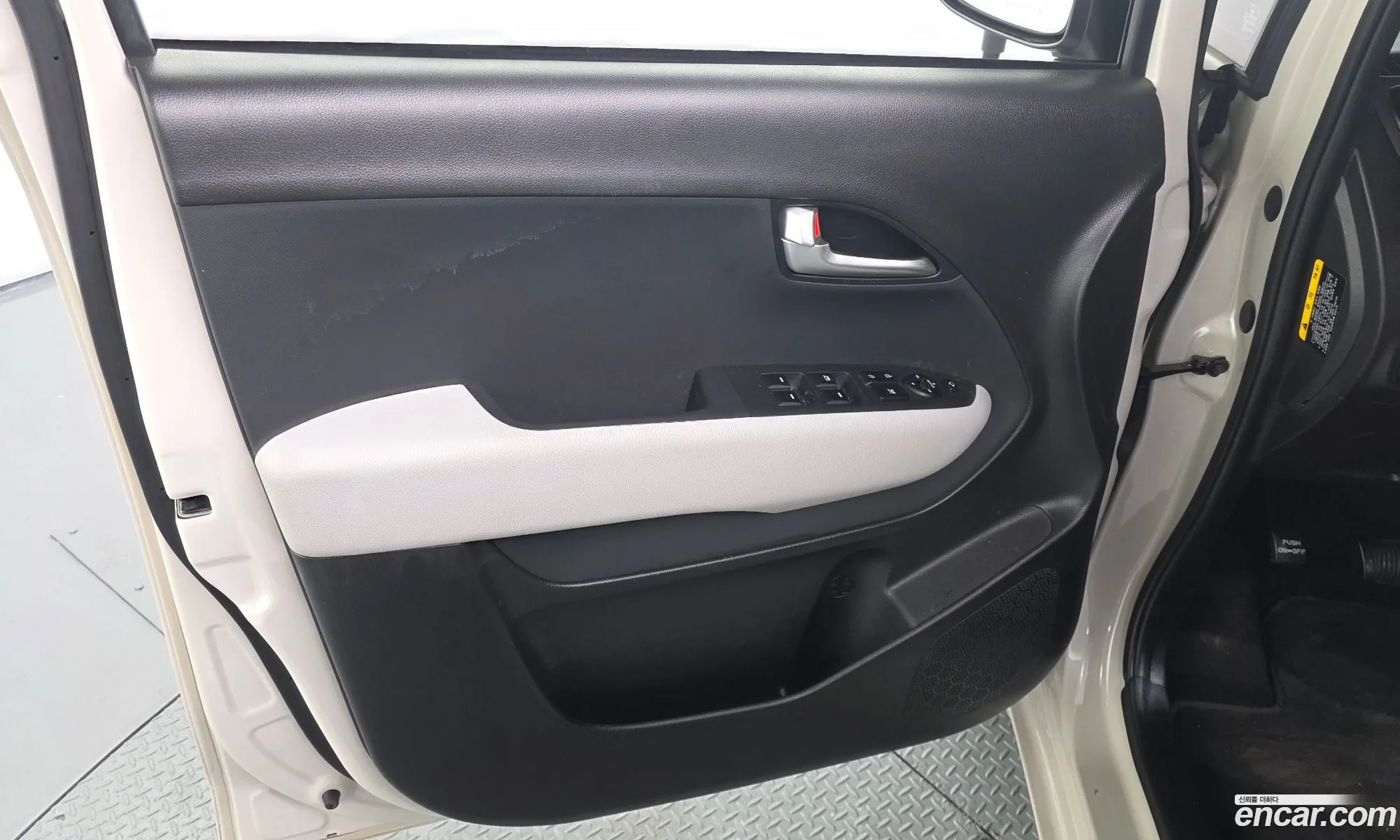 Kia Kia Ray 2023 KNACH811BPT348281 — 19