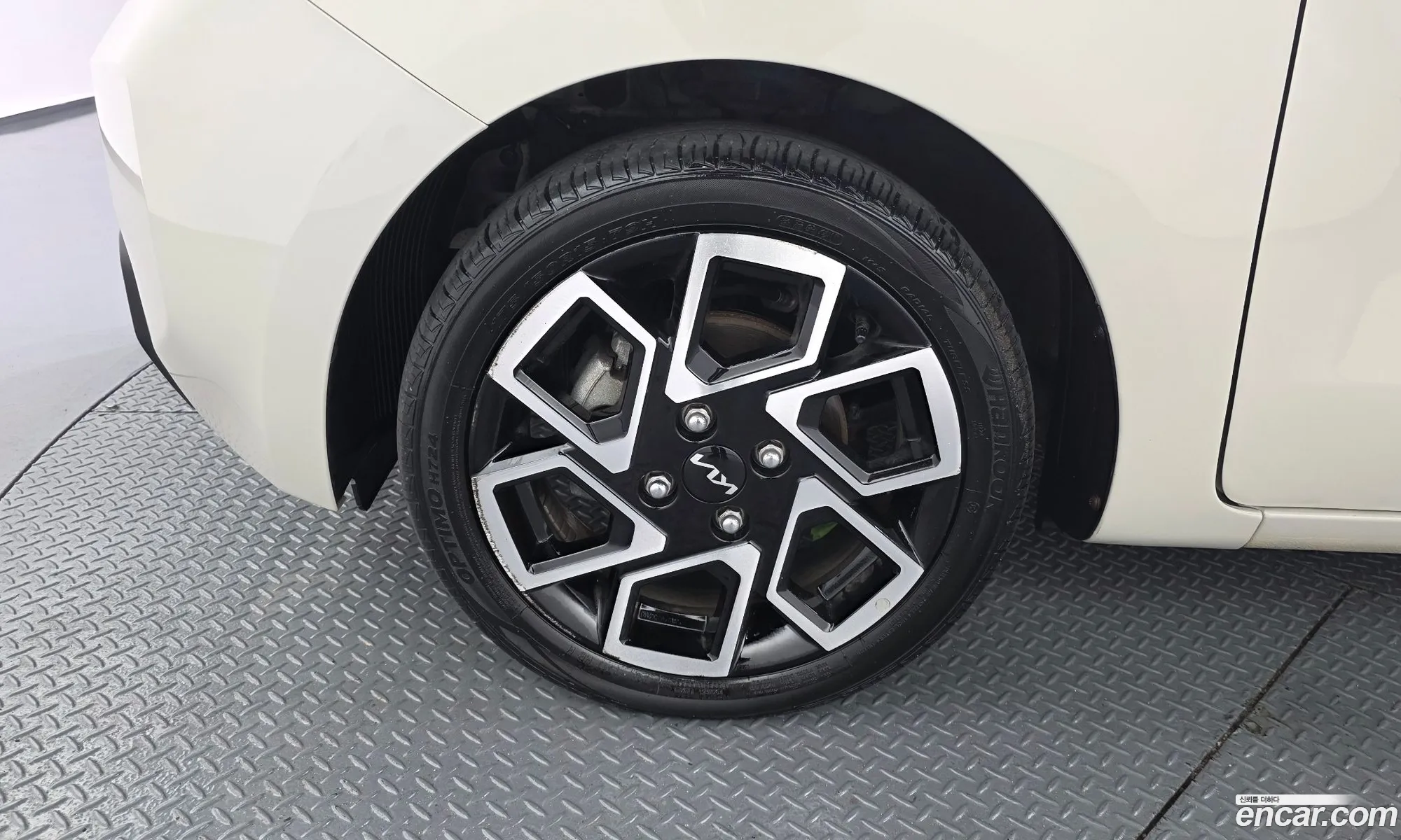Kia Kia Ray 2023 KNACH811BPT348281 — 18