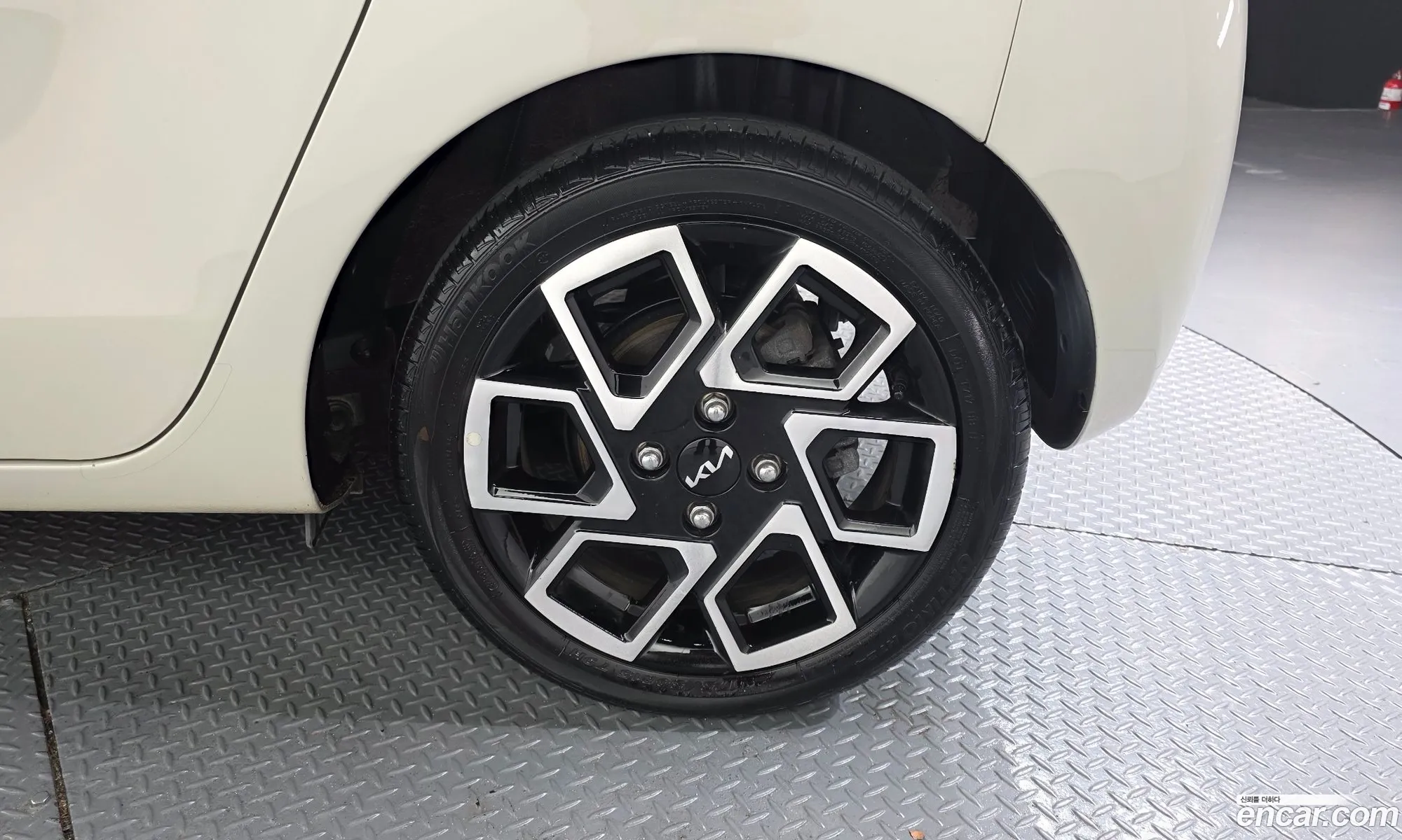 Kia Kia Ray 2023 KNACH811BPT348281 — 32