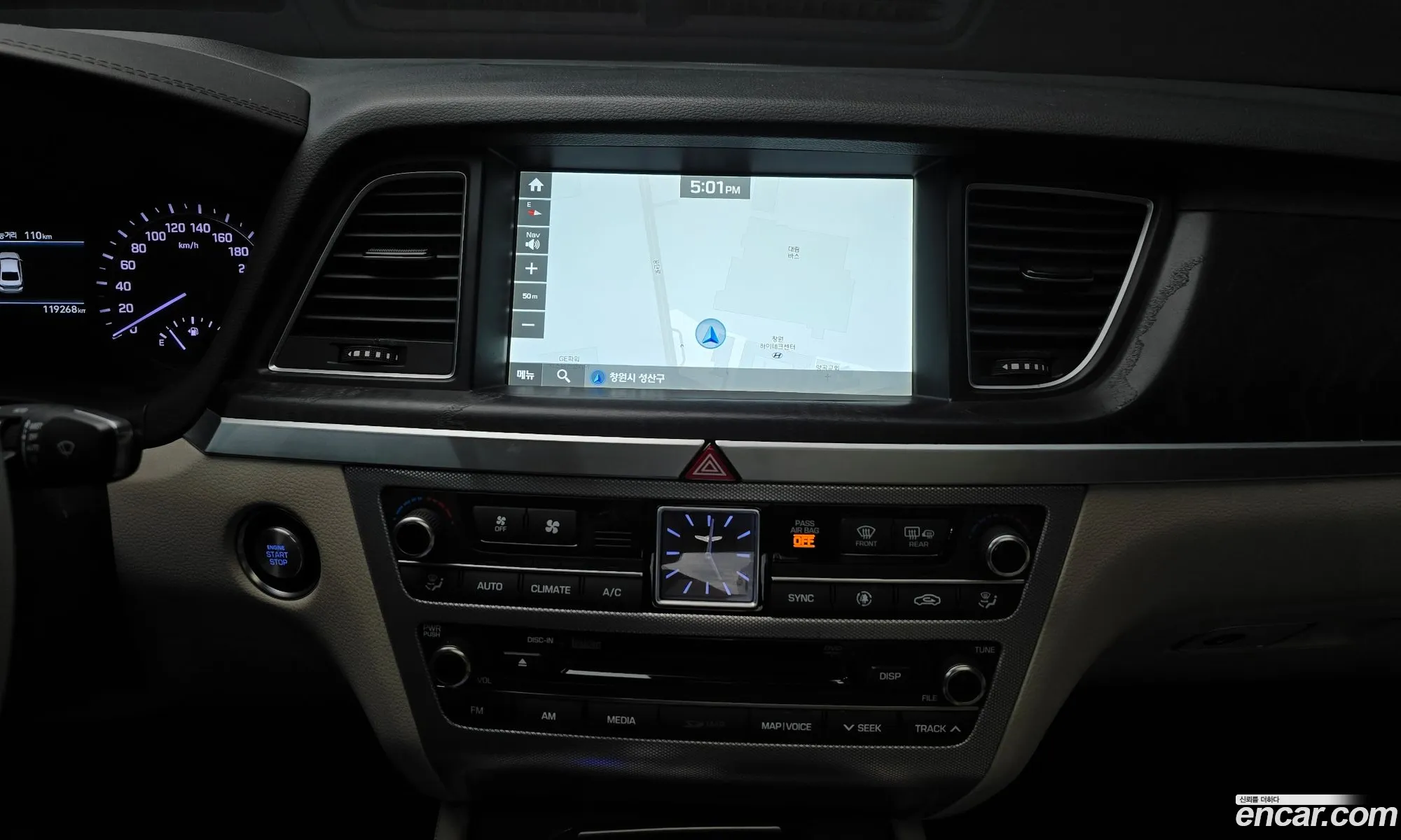 Genesis G80 2018 — 28