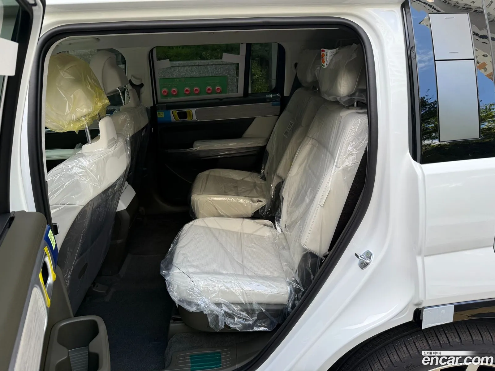 Hyundai Santa Fe 2025 — 13