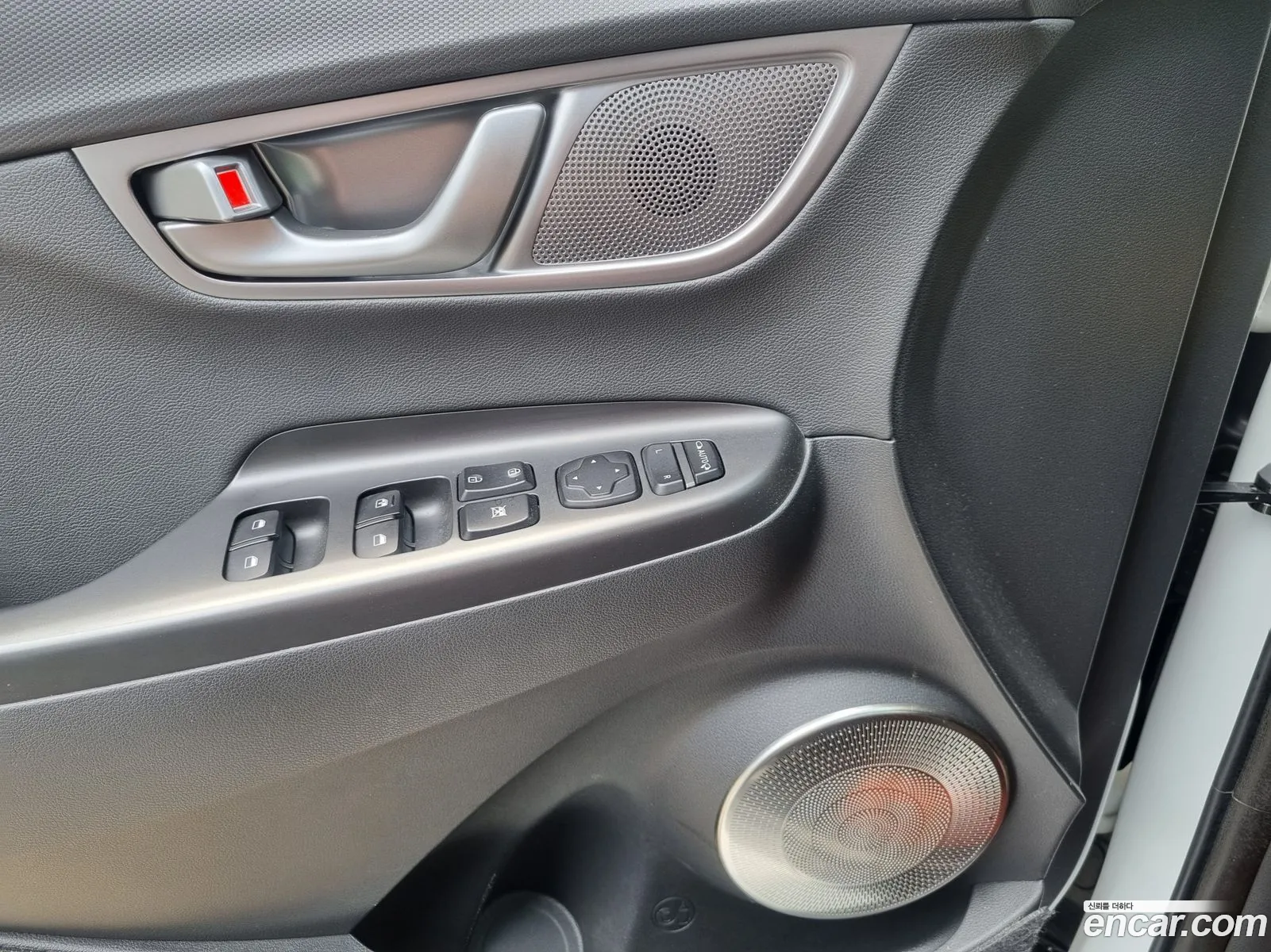 Hyundai Kona Electric 2019 — 5