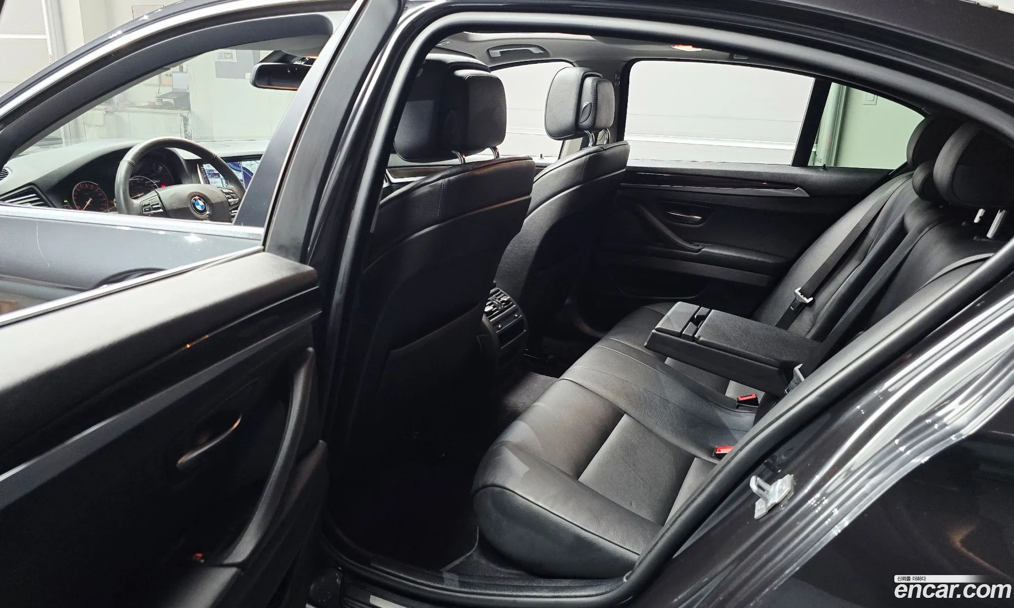 BMW 5 Series 2013 — 7