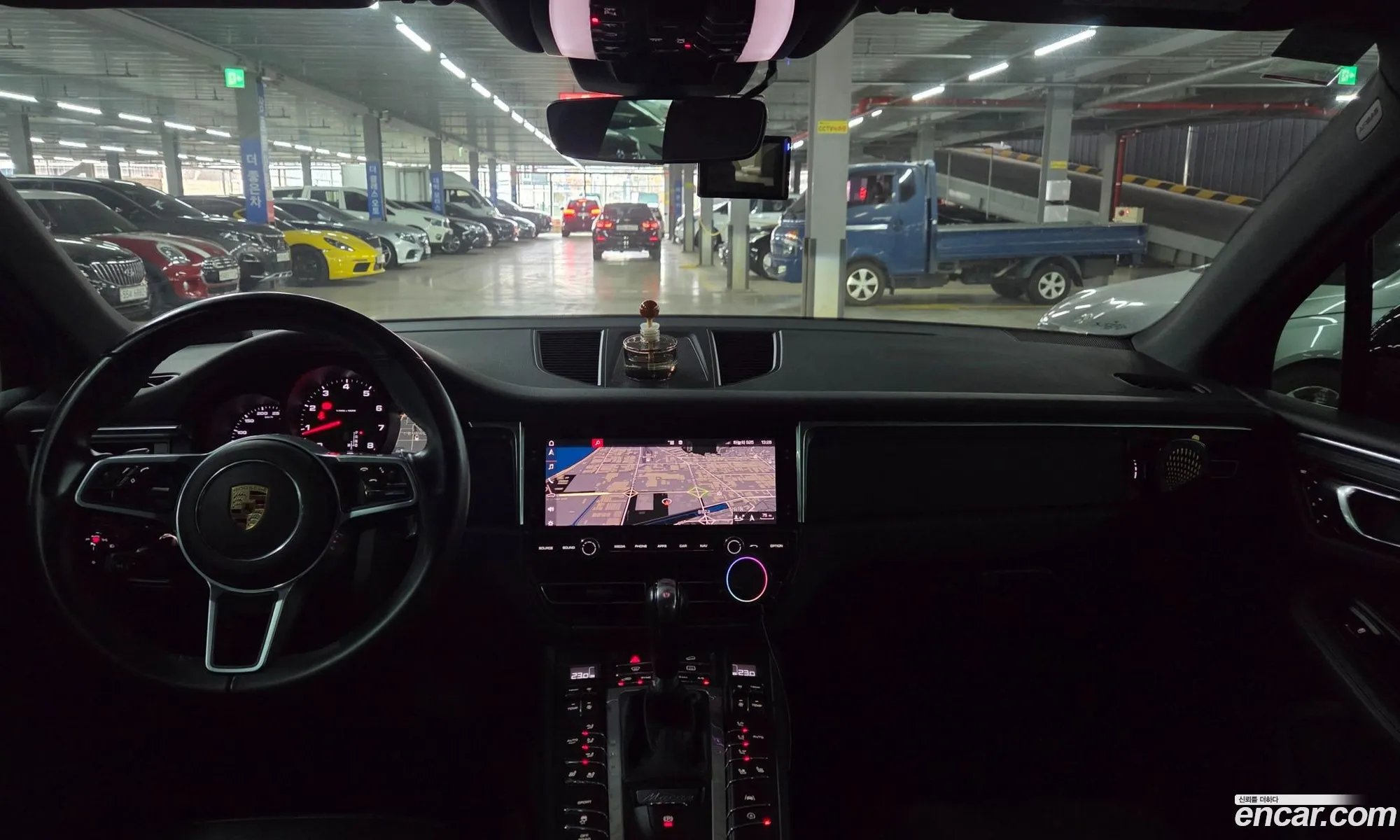 Porsche Macan 2019 — 5