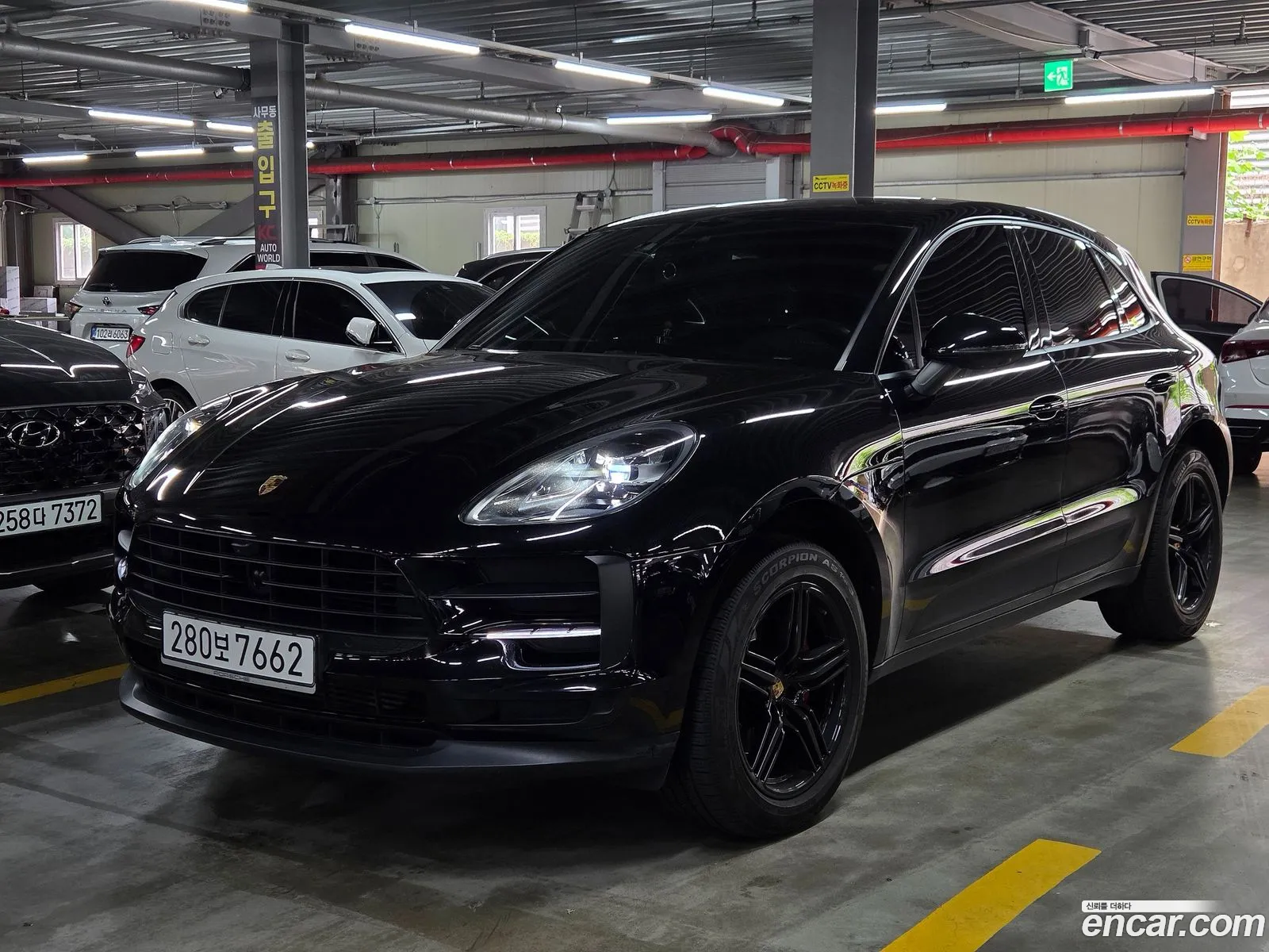 Porsche Macan 2019 — 18