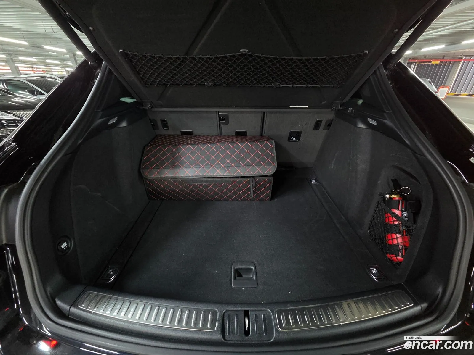 Porsche Macan 2019 — 12
